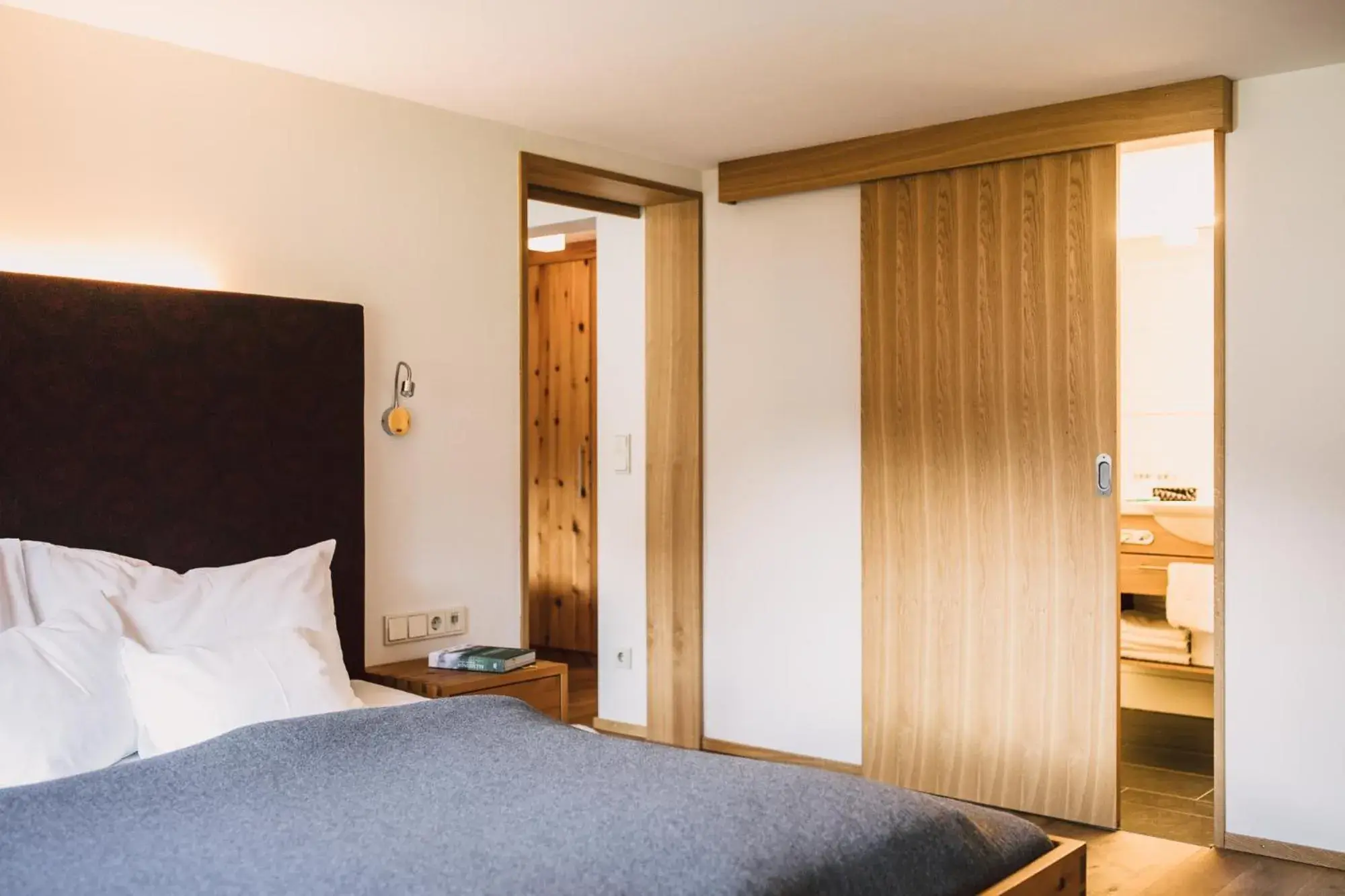 Two-Bedroom Apartment in Hotel Alpenrose Two-Bedroom Apartment in Hotel Alpenrose