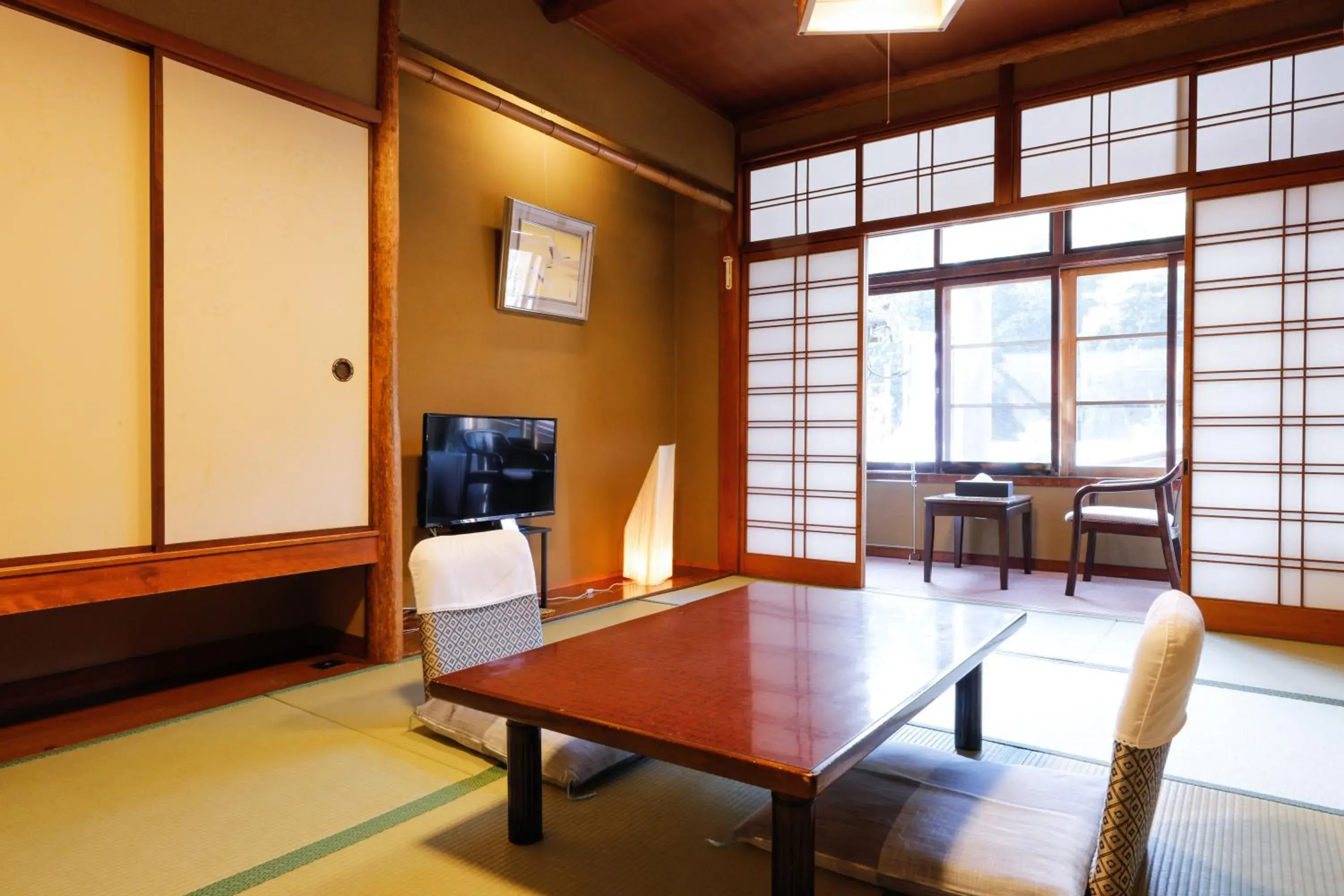 Family Room with Shared Bathroom in Tsuruya Ryokan Family Room with Shared Bathroom in Tsuruya Ryokan