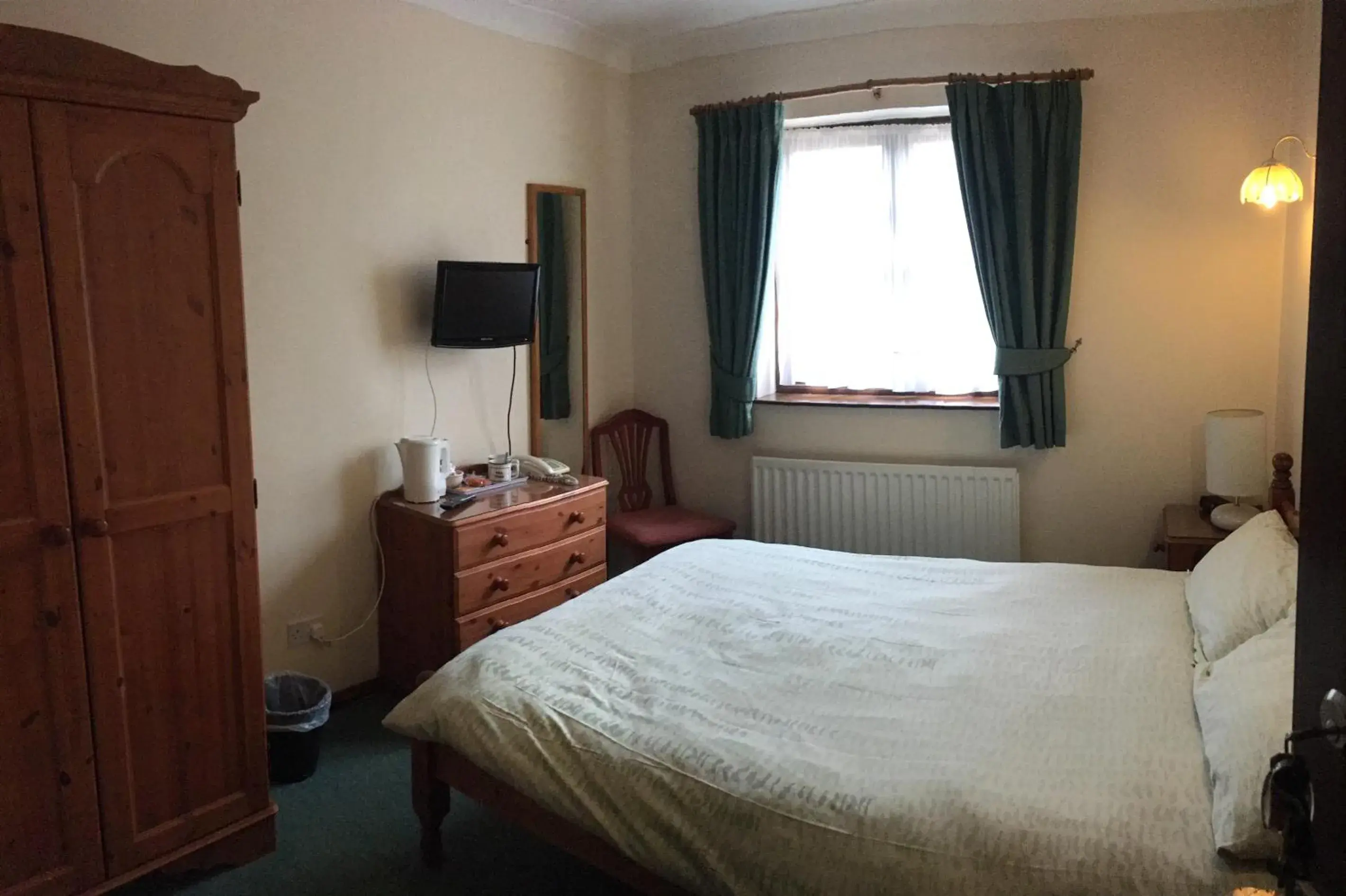 Double Room - single occupancy in Sorrel Horse Inn Double Room - single occupancy in Sorrel Horse Inn