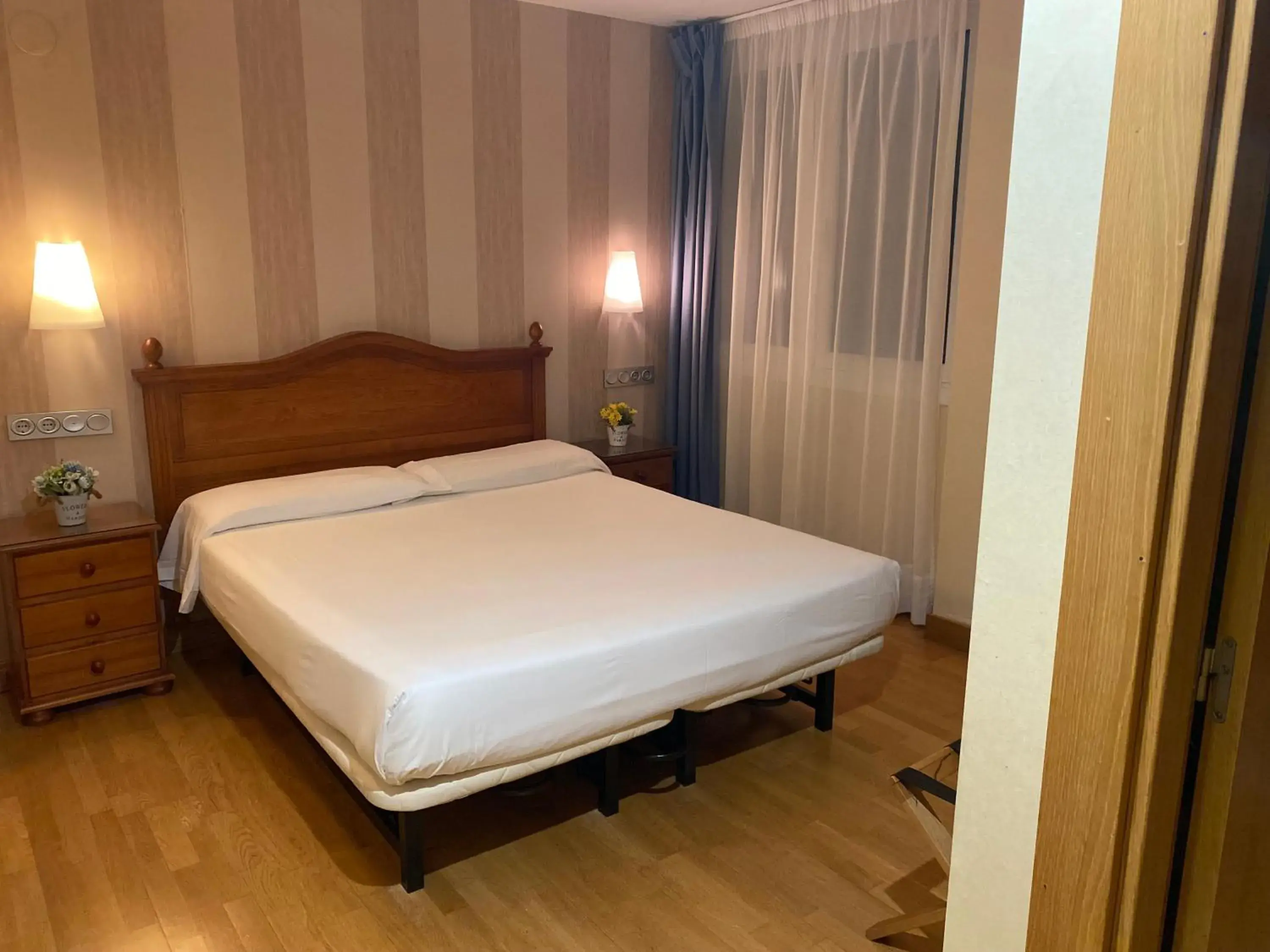 Double Room in Hotel Villa De Ermua Double Room in Hotel Villa De Ermua