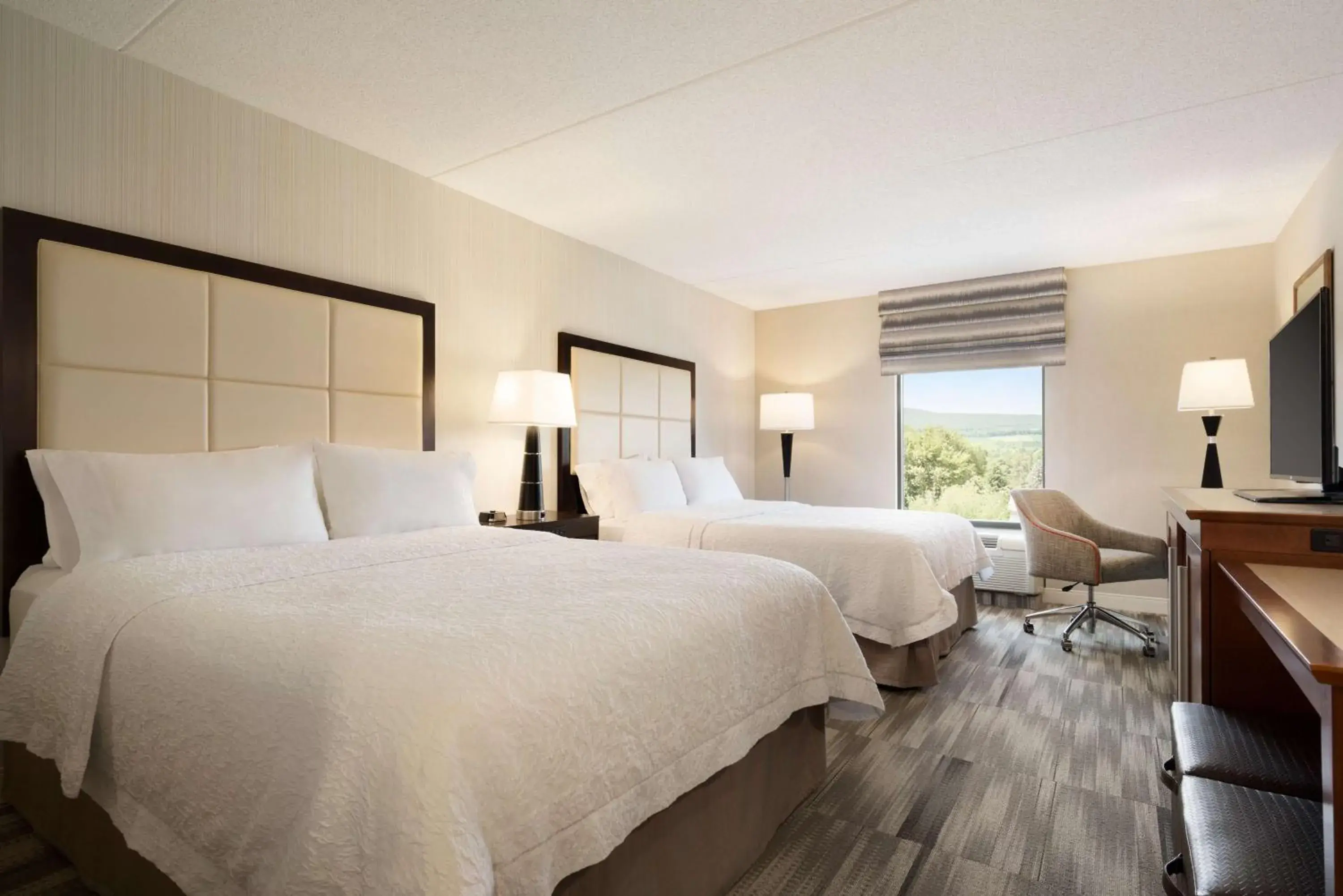 Room with Two Queen Beds - Non-Smoking in Hampton Inn Lehighton - Jim Thorpe Room with Two Queen Beds - Non-Smoking in Hampton Inn Lehighton - Jim Thorpe