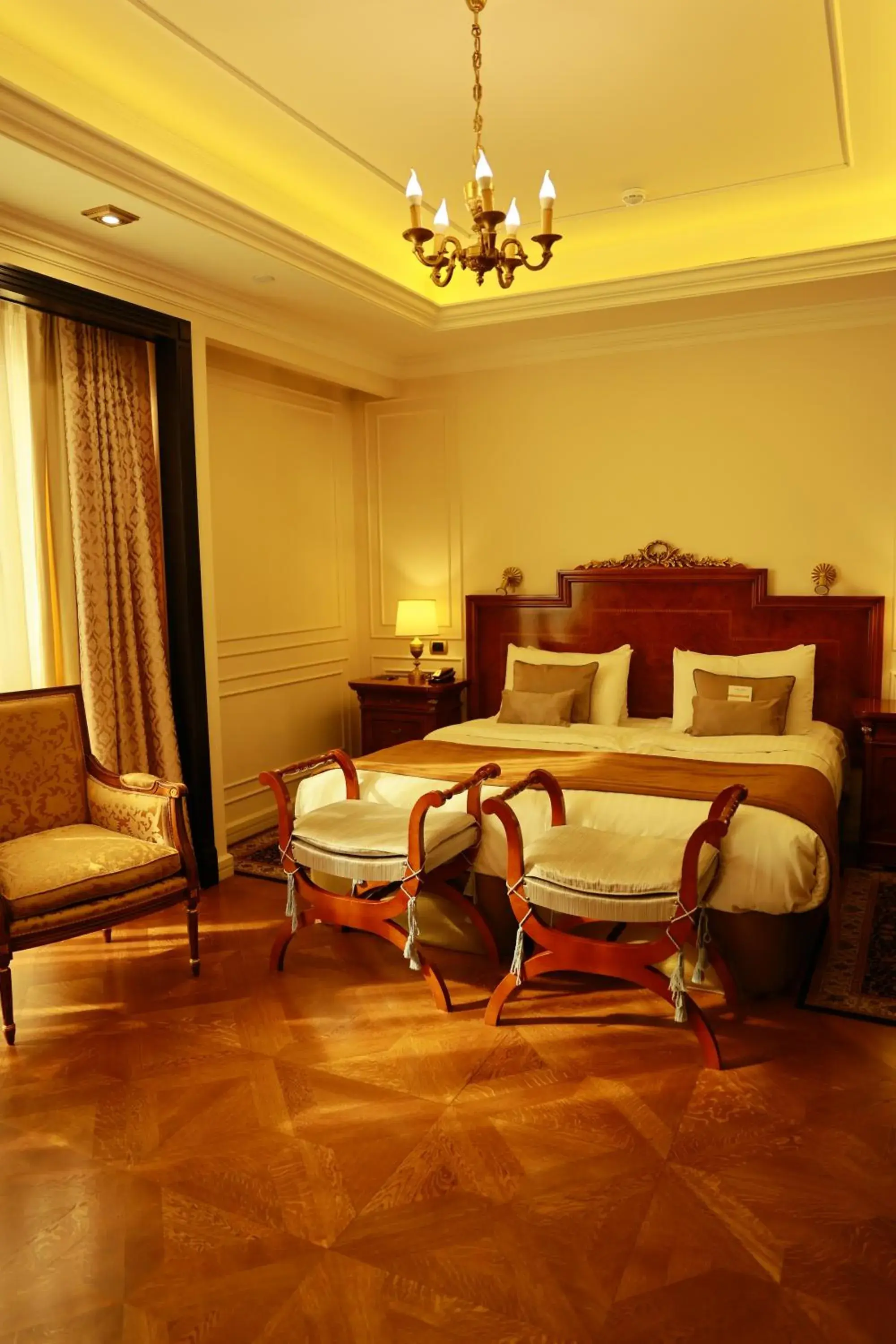 Junior Suite in Golden Palace Hotel Yerevan Junior Suite in Golden Palace Hotel Yerevan