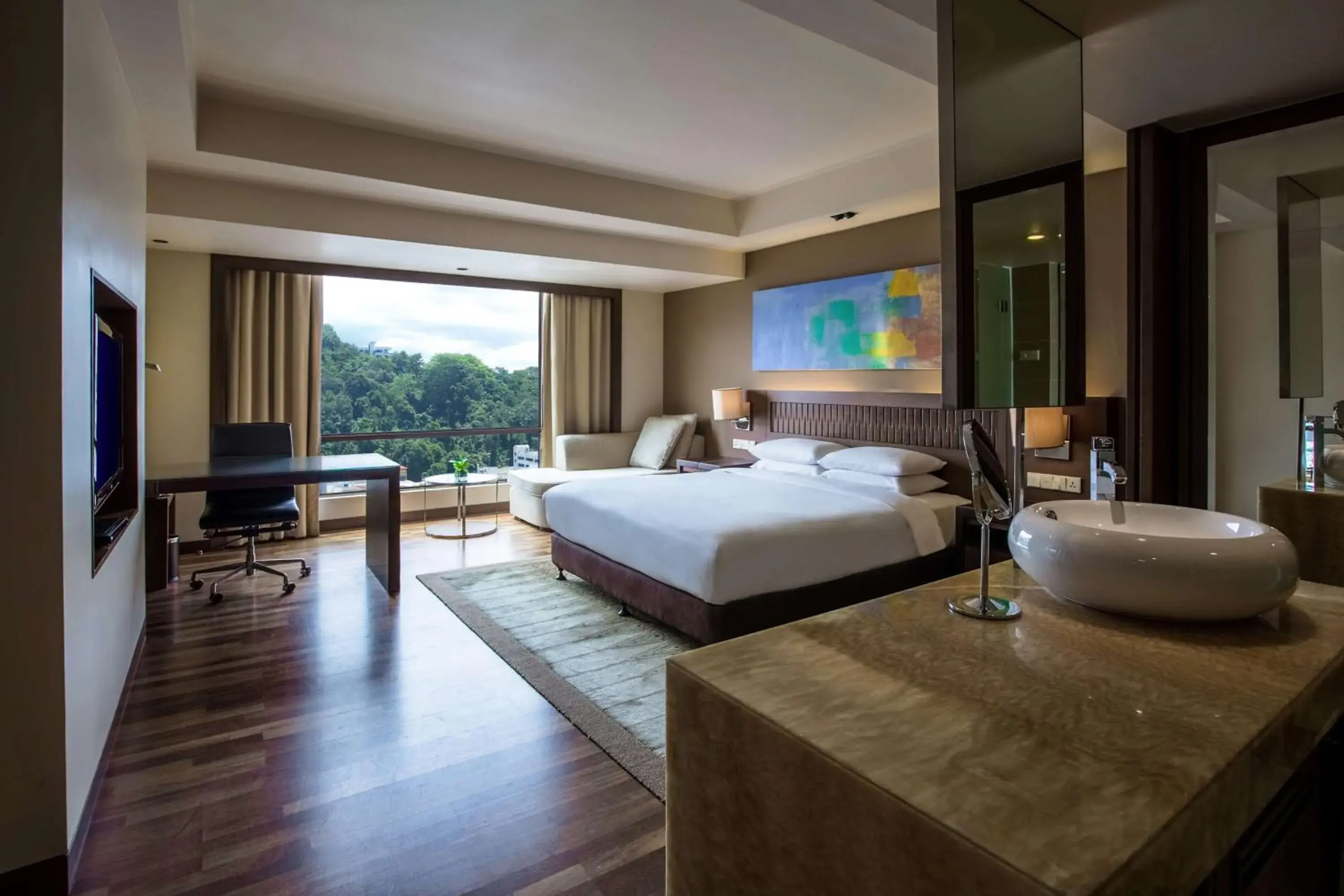 King Room - single occupancy - Club Access in Hyatt Regency Kinabalu King Room - single occupancy - Club Access in Hyatt Regency Kinabalu