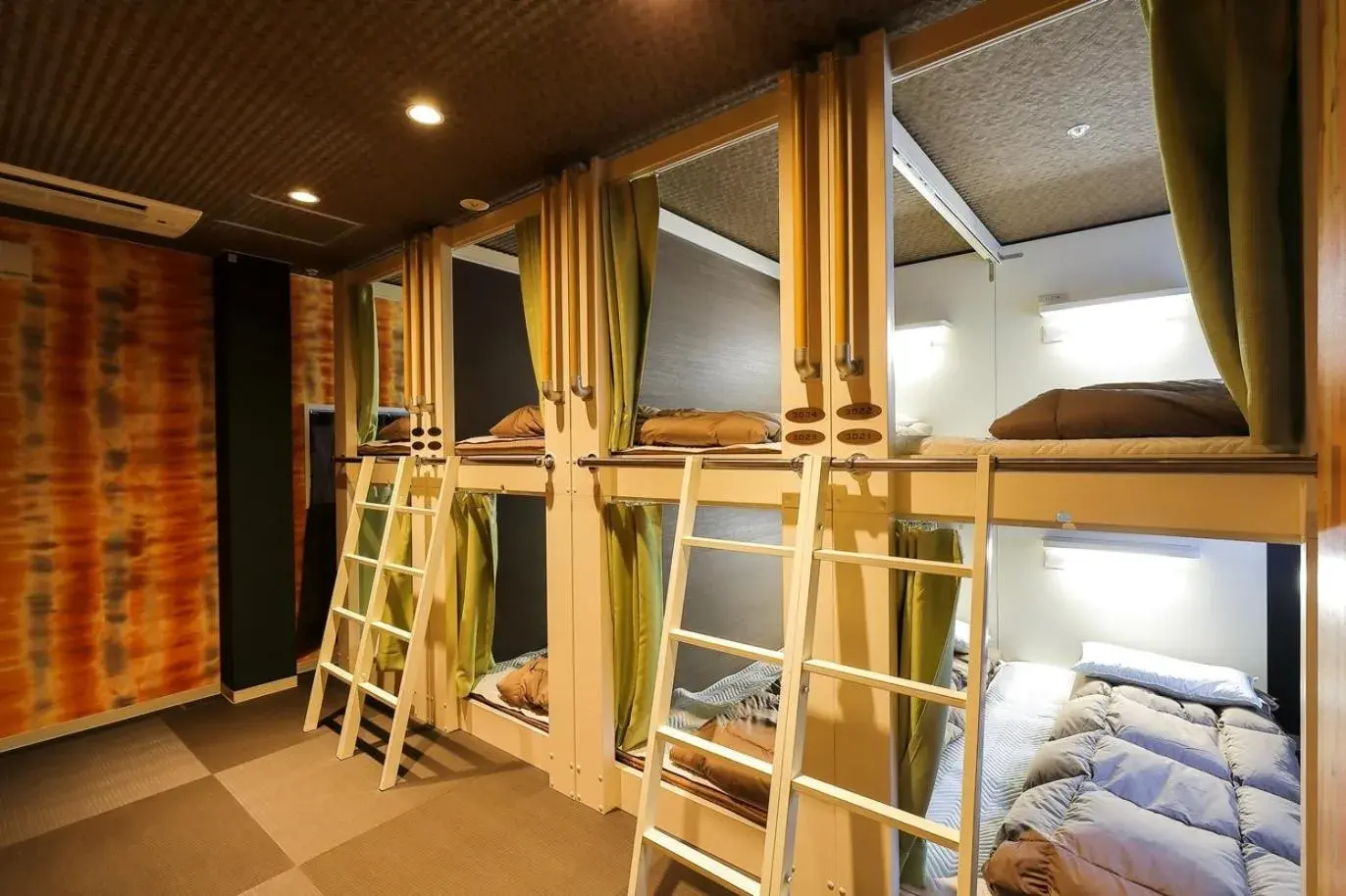 Family Room with Shared Bathroom - single occupancy in Guesthouse Kobe Nadeshikoya Family Room with Shared Bathroom - single occupancy in Guesthouse Kobe Nadeshikoya