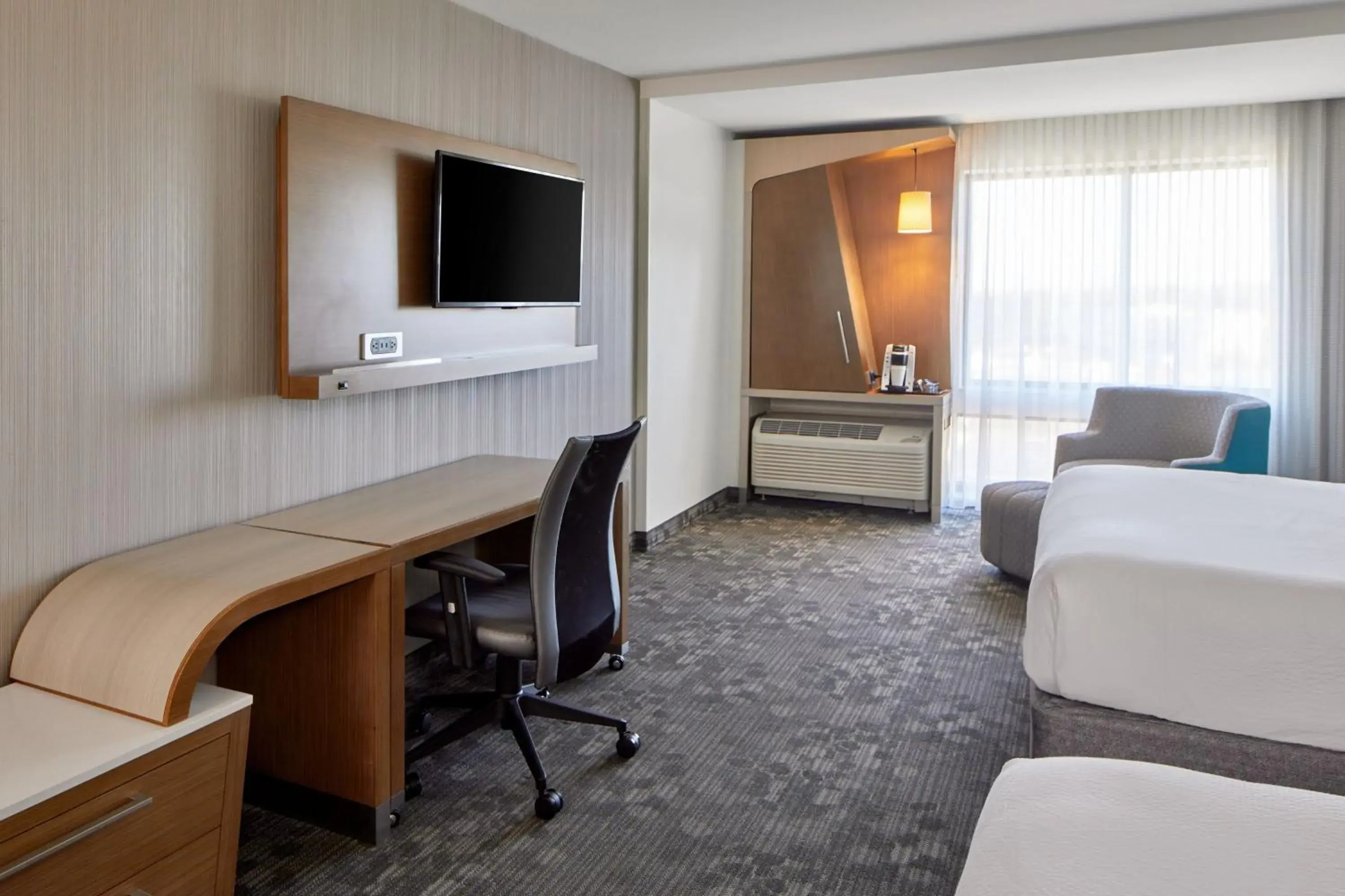 Double Room in Courtyard by Marriott Atlanta Lithia Springs Double Room in Courtyard by Marriott Atlanta Lithia Springs