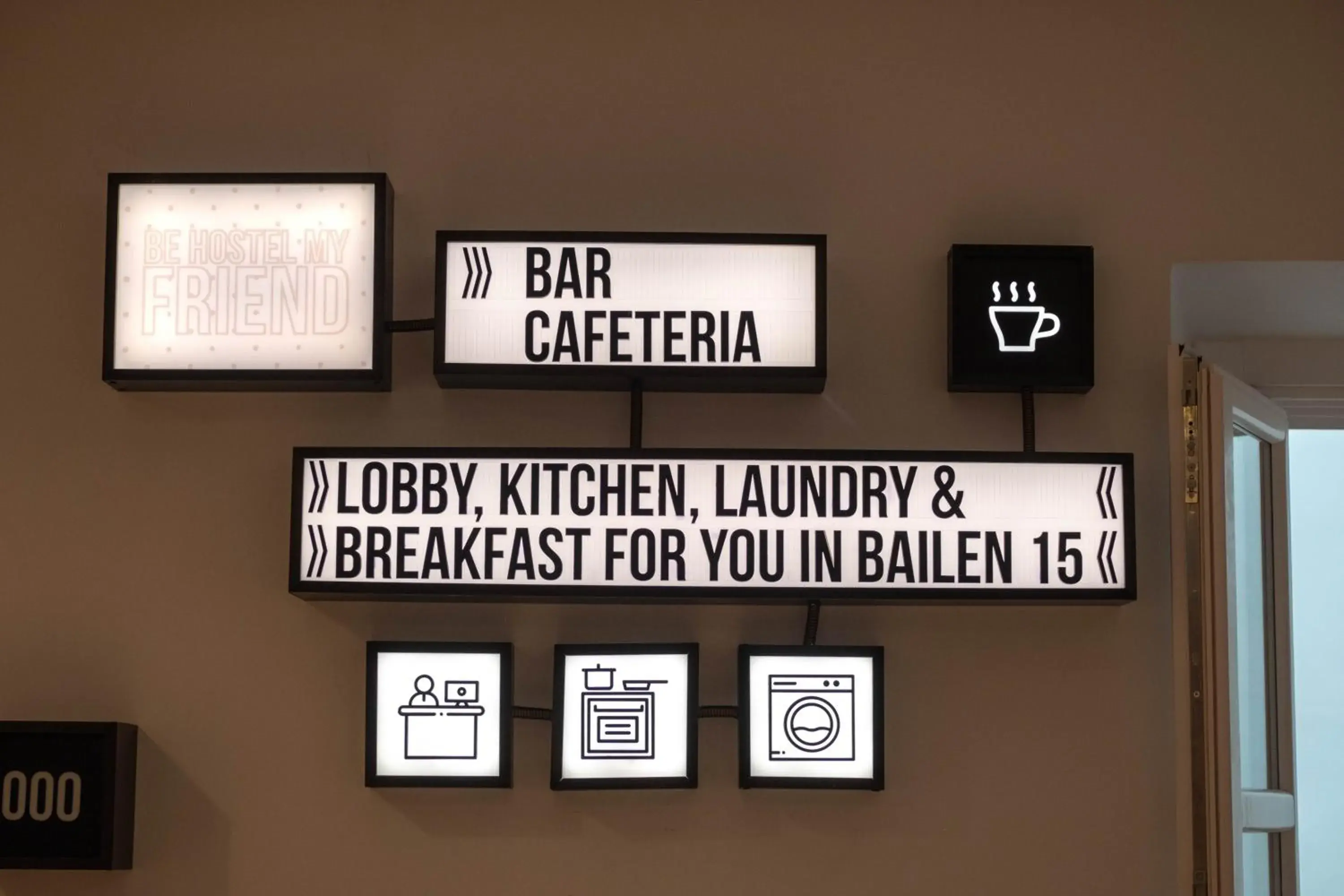 Standard Family Room in U-Sense For You Hostel Sevilla Standard Family Room in U-Sense For You Hostel Sevilla