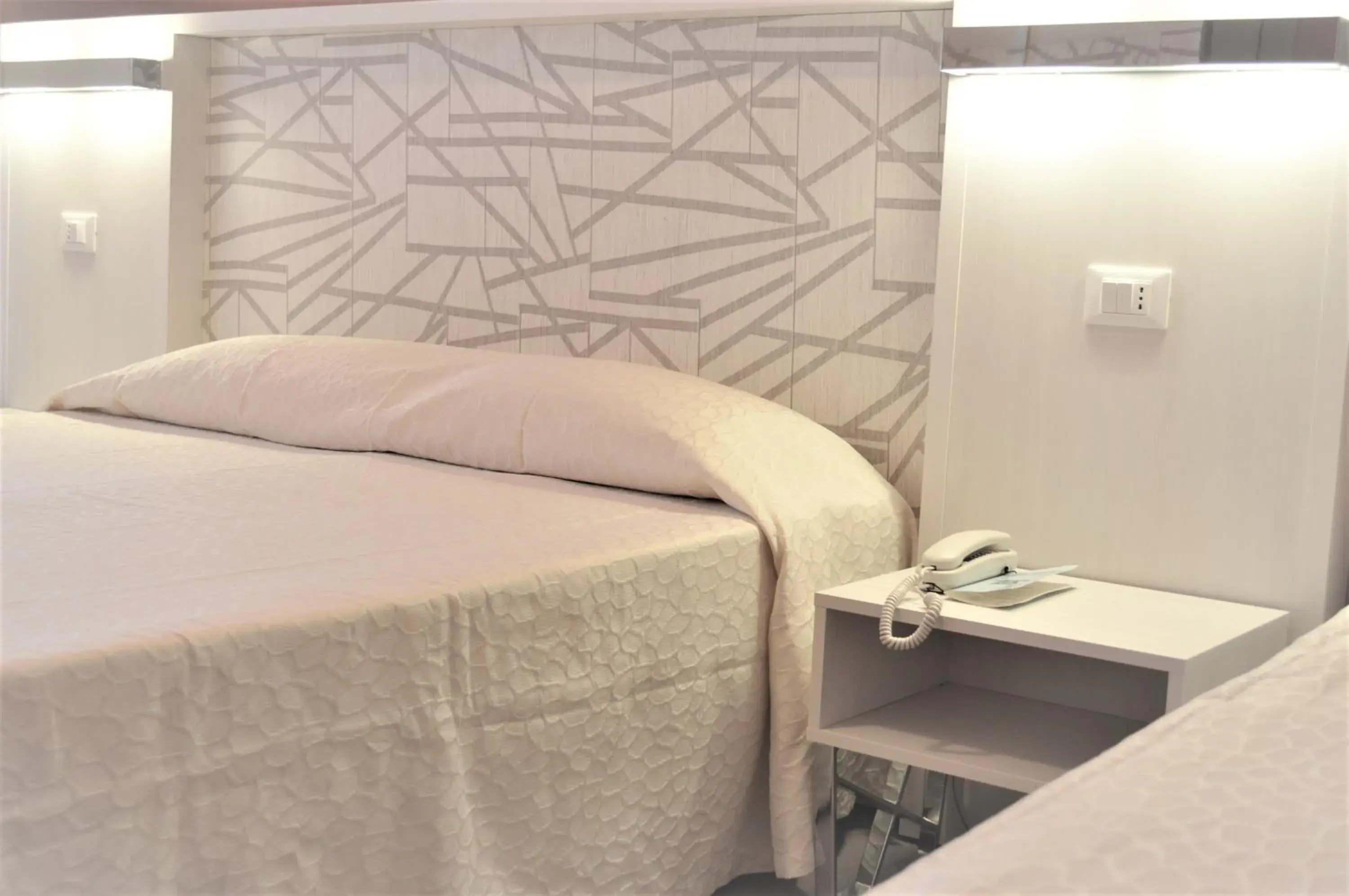 Comfort Triple Room in Hotel Villa Paola Comfort Triple Room in Hotel Villa Paola