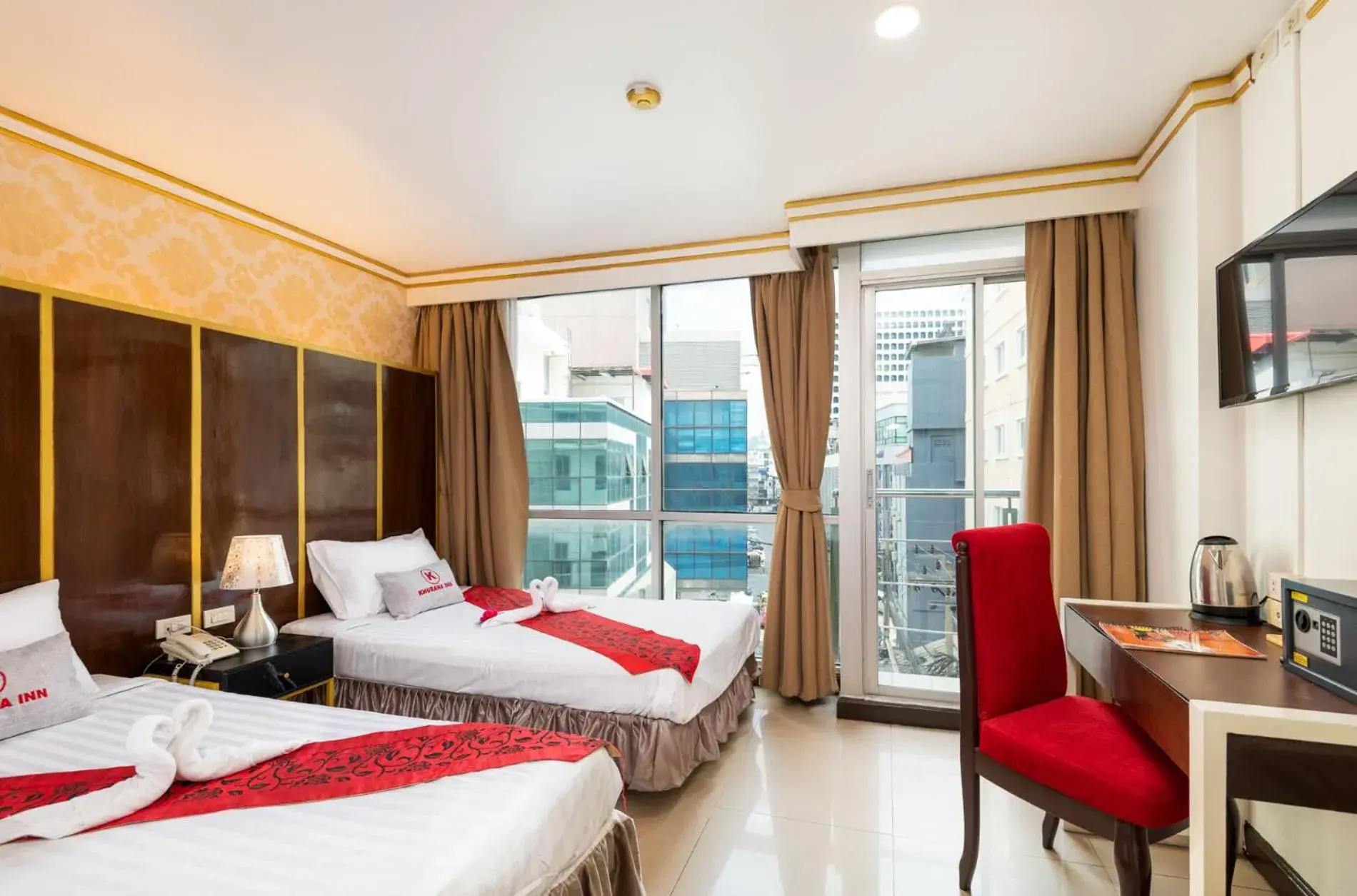 Deluxe Twin Room in Khurana Inn Deluxe Twin Room in Khurana Inn