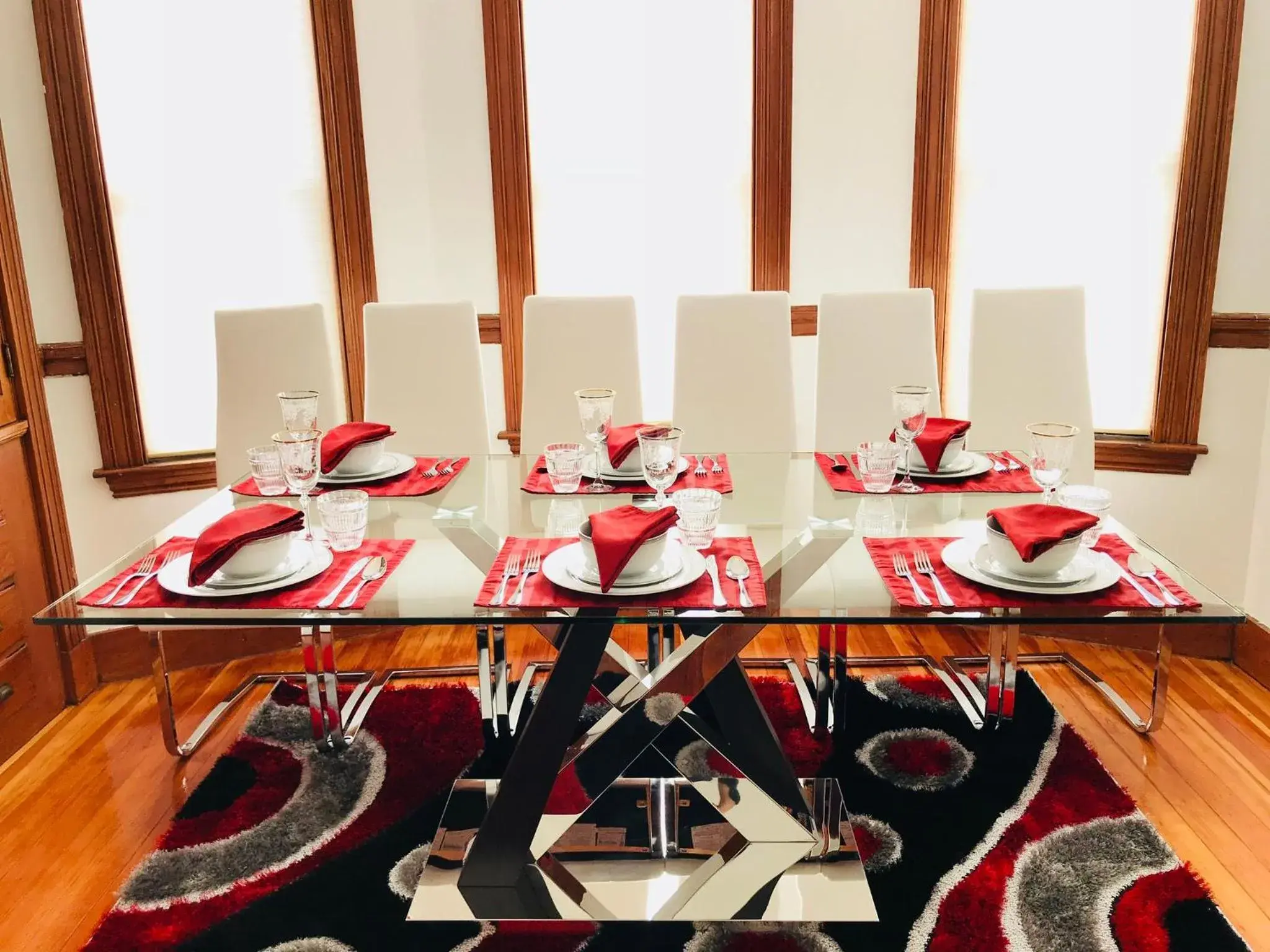 Six-Bedroom House in Boston Lodge and Suites Six-Bedroom House in Boston Lodge and Suites