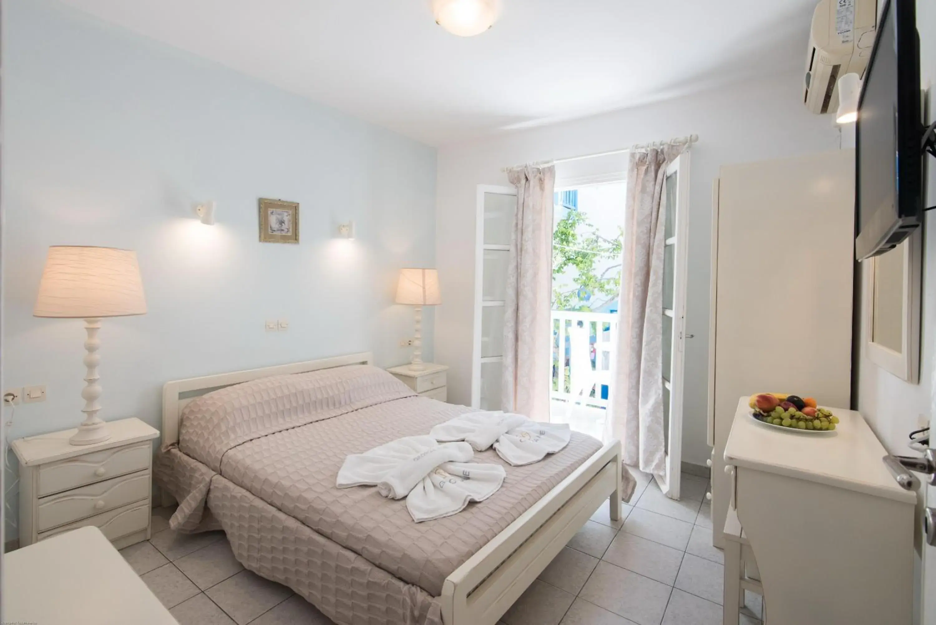 Two-Bedroom Apartment in Georgia Mare Two-Bedroom Apartment in Georgia Mare