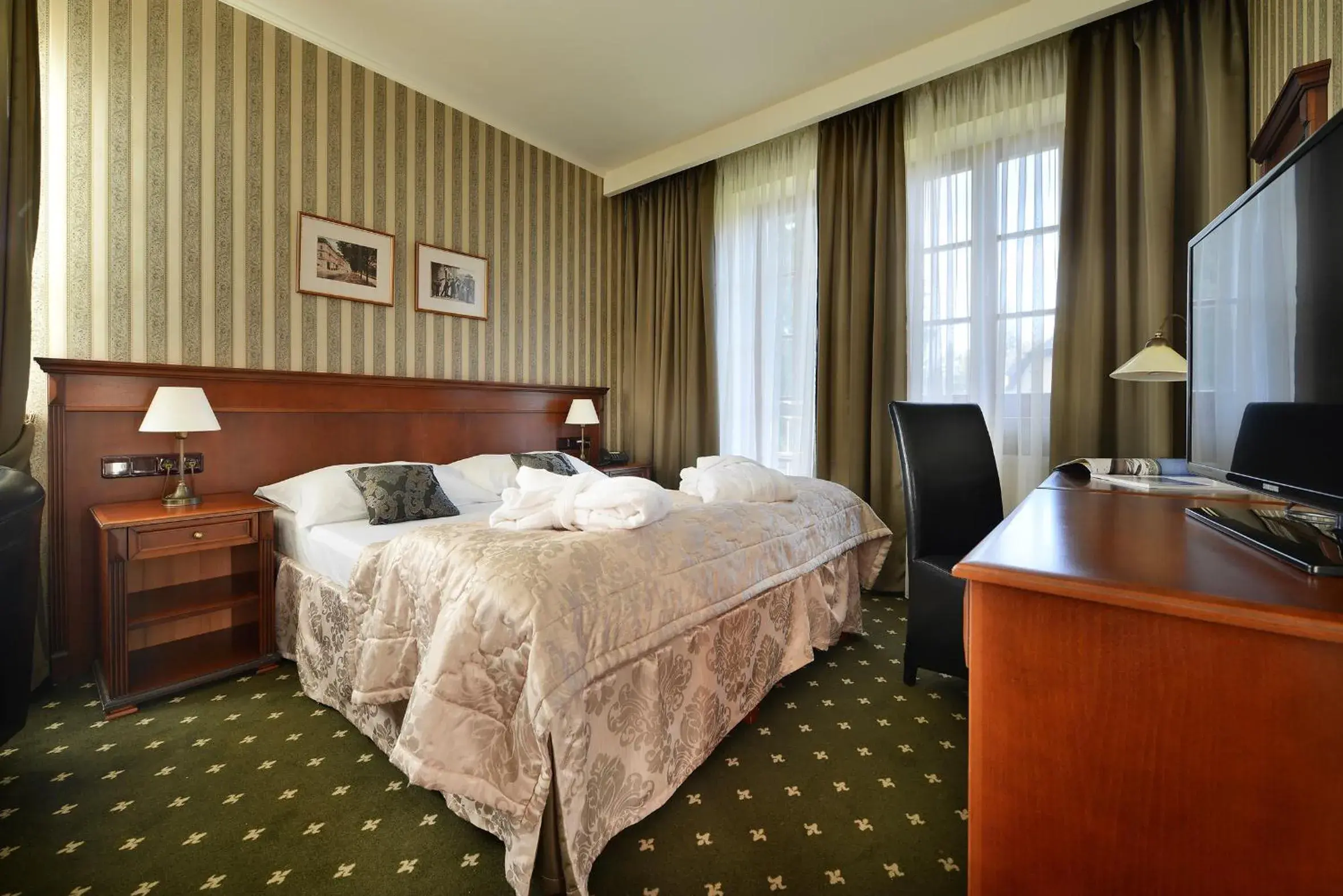 Deluxe Double Room with Balcony or Terrace in Hotel Morris Relax & Wellness Deluxe Double Room with Balcony or Terrace in Hotel Morris Relax & Wellness