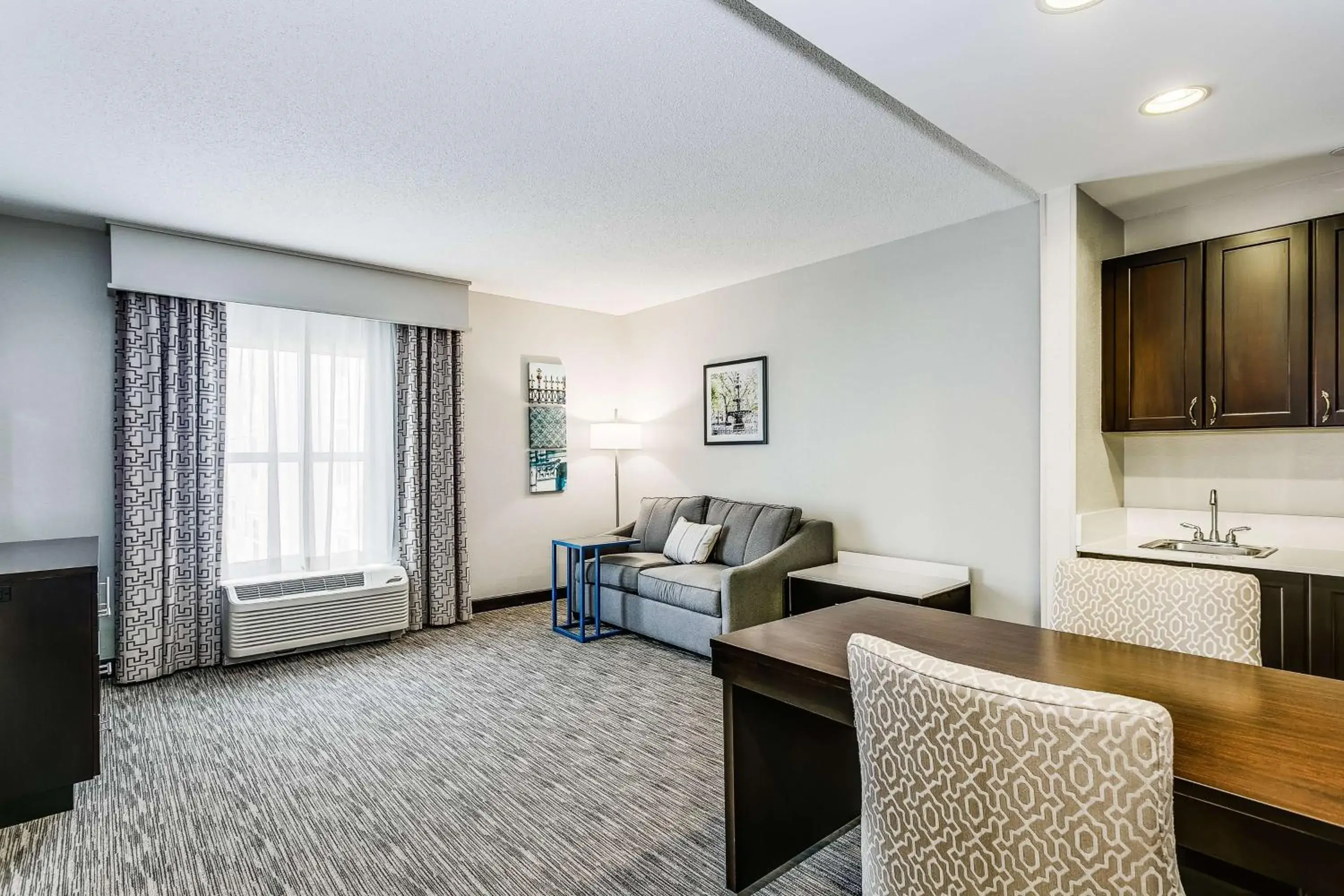 One-Bedroom Queen Suite with Two Queen Beds - Non-Smoking in Hampton Inn & Suites Mobile - Downtown Historic District One-Bedroom Queen Suite with Two Queen Beds - Non-Smoking in Hampton Inn & Suites Mobile - Downtown Historic District