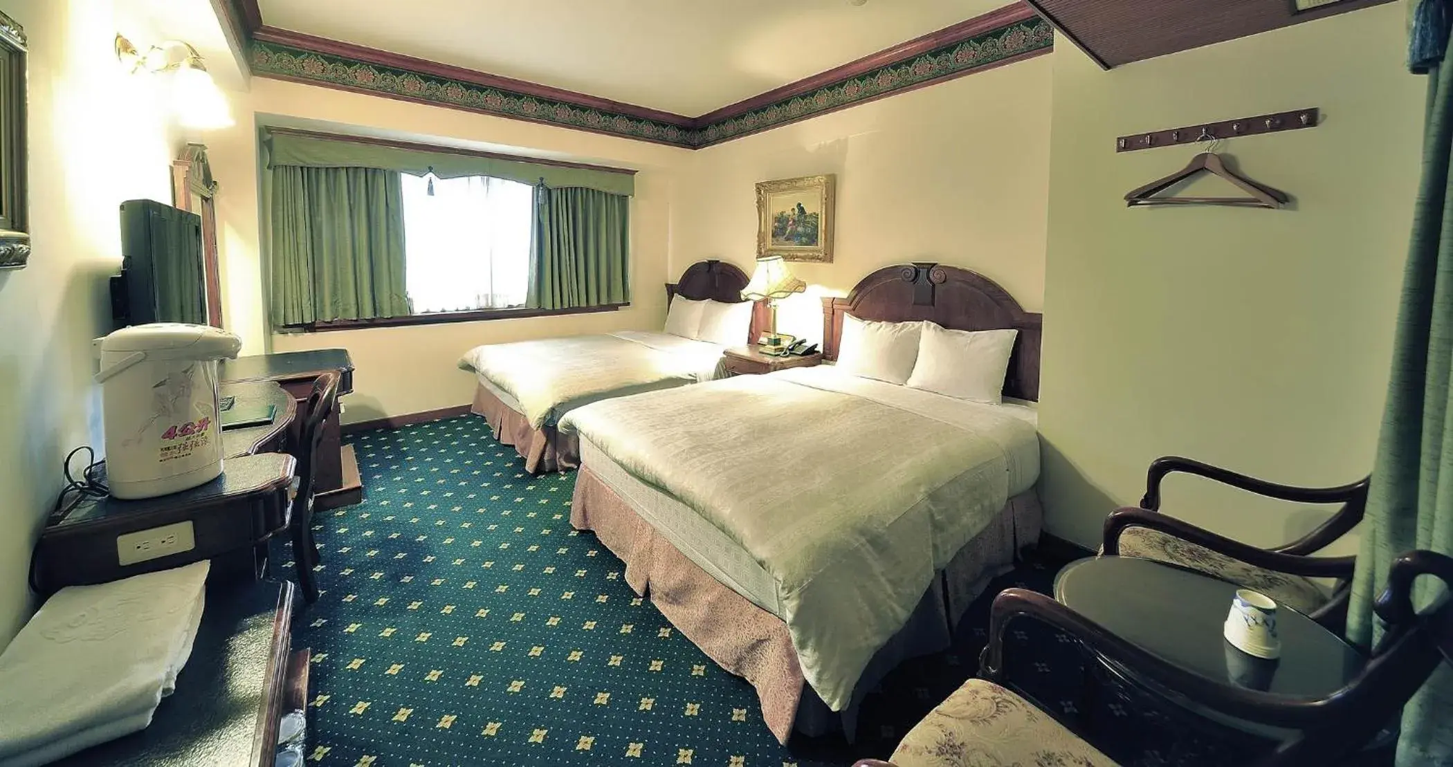 Standard Quadruple Room in KaRo Hotel Standard Quadruple Room in KaRo Hotel