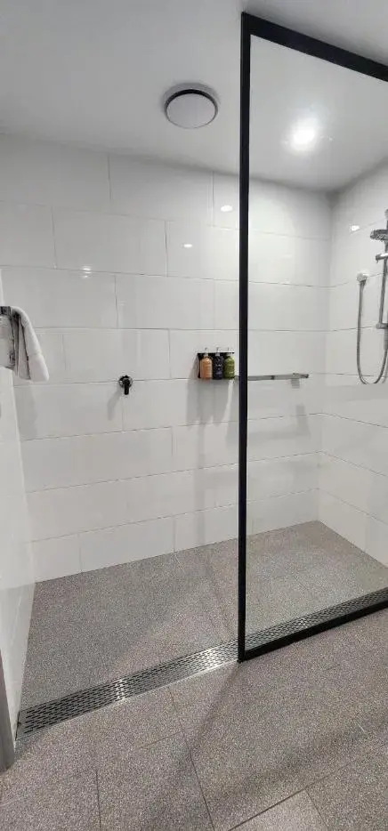 Standard Double Room with Two Double Beds in Holiday Inn Sydney St Marys by IHG Standard Double Room with Two Double Beds in Holiday Inn Sydney St Marys by IHG