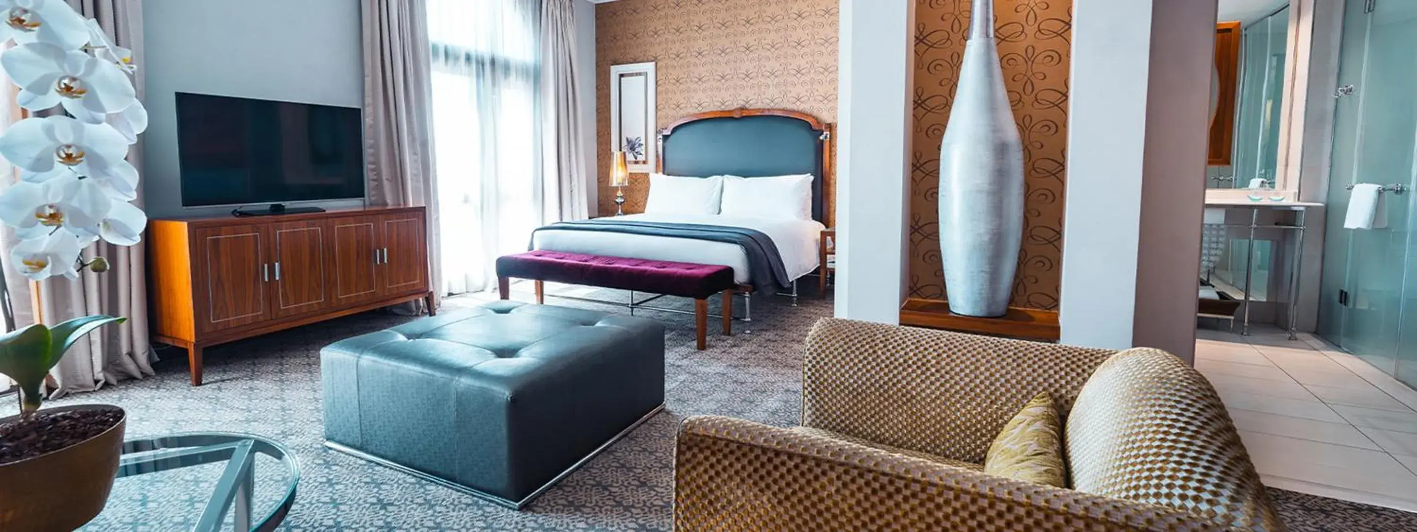 Suite in Pivot Hotel Montecasino Suite in Pivot Hotel Montecasino