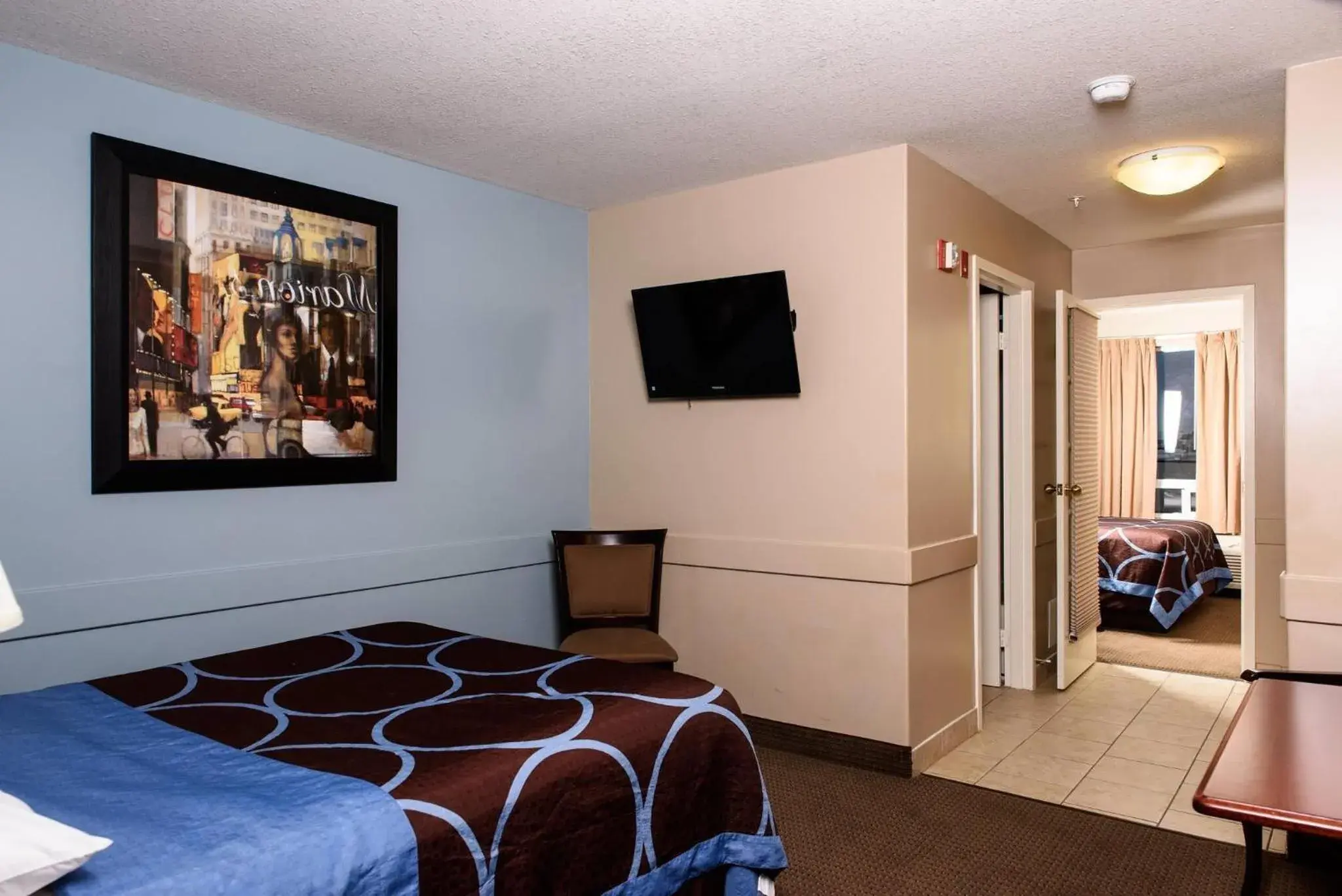Family Suite in Super 8 by Wyndham Edmonton South Family Suite in Super 8 by Wyndham Edmonton South