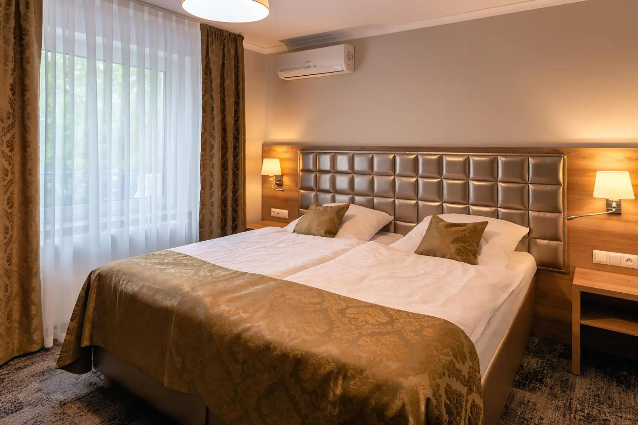 Single Room in Hotel Olesno Single Room in Hotel Olesno