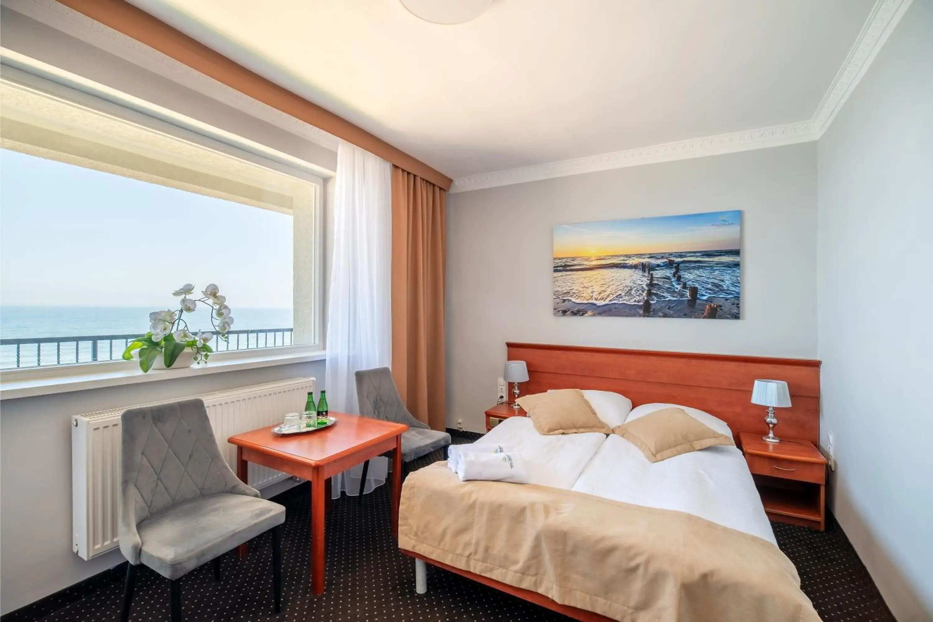 Deluxe Double Room with Balcony and Sea View - single occupancy in Hotel Wodnik Twój Hotel z widokiem na morze Deluxe Double Room with Balcony and Sea View - single occupancy in Hotel Wodnik Twój Hotel z widokiem na morze