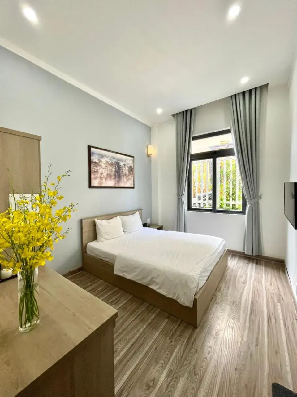 Economy Double Room in Dalat Memory Inn Economy Double Room in Dalat Memory Inn