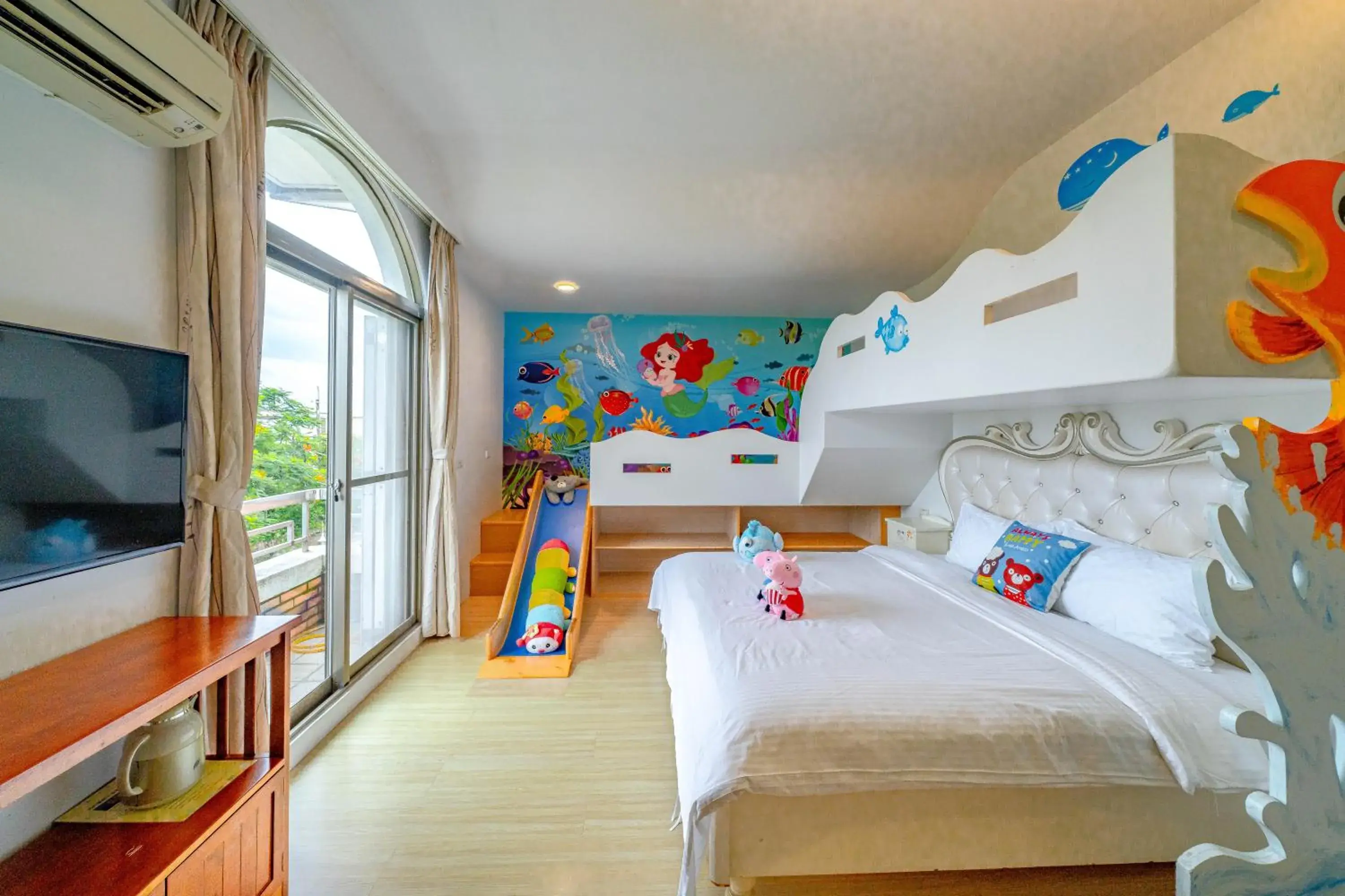 Standard Quadruple Room in Rainbow Garden B&B Standard Quadruple Room in Rainbow Garden B&B