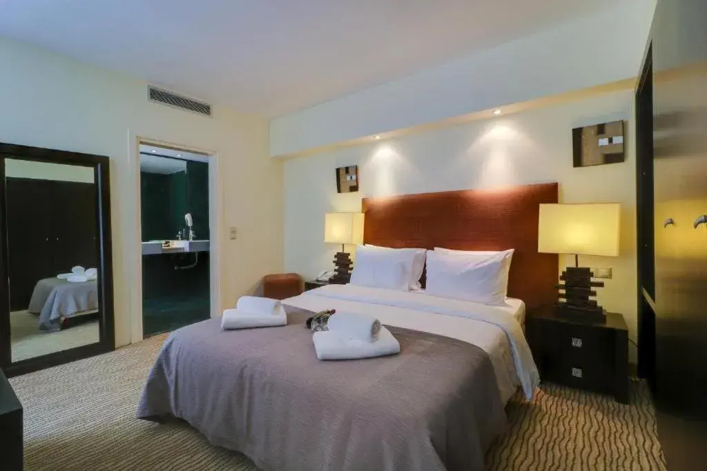 Suite in Olympian Bay Grand Resort Suite in Olympian Bay Grand Resort