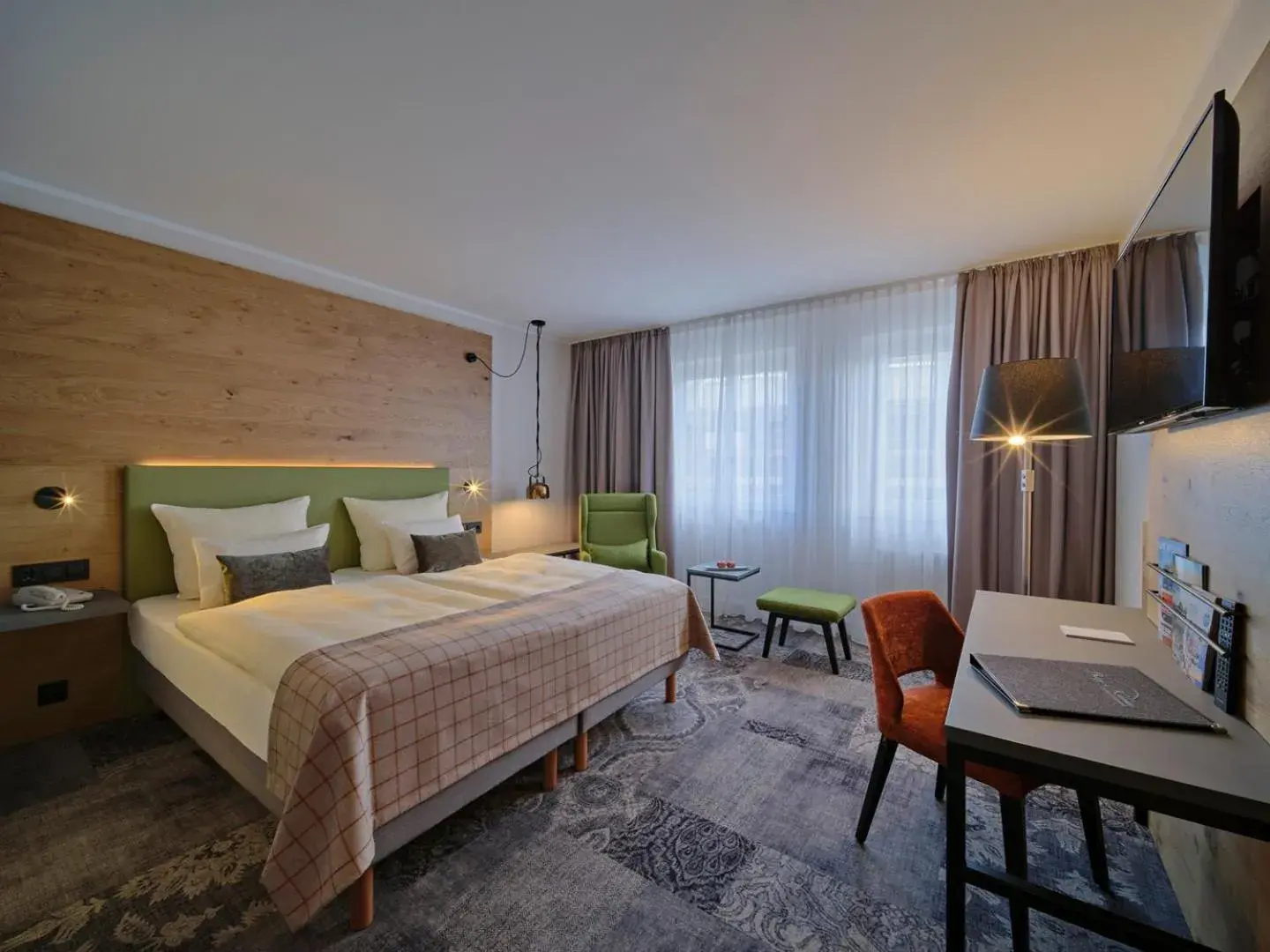 Alpineroom in Hotel Restaurant Burg-Klause Alpineroom in Hotel Restaurant Burg-Klause