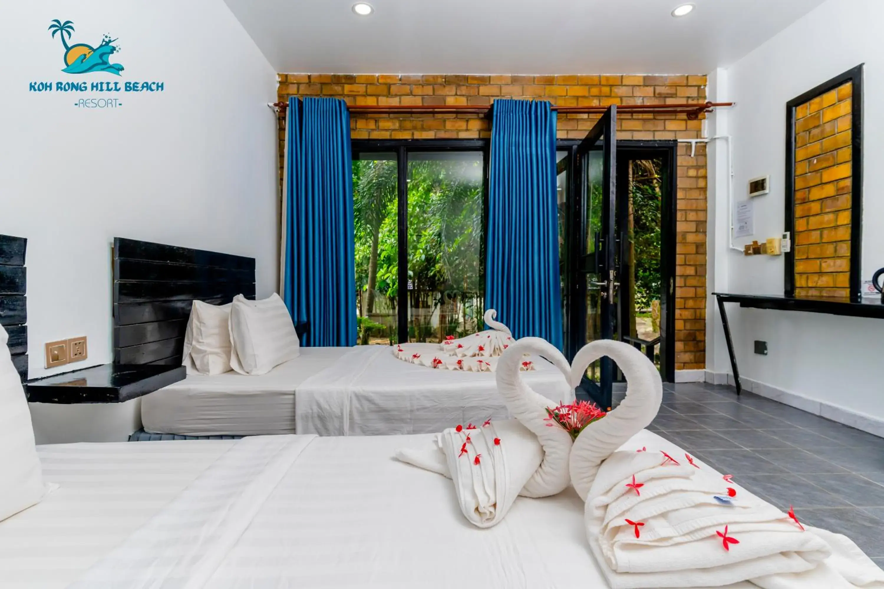 Deluxe Twin with Ocean View - single occupancy in Koh Rong Hill Beach Resort Deluxe Twin with Ocean View - single occupancy in Koh Rong Hill Beach Resort