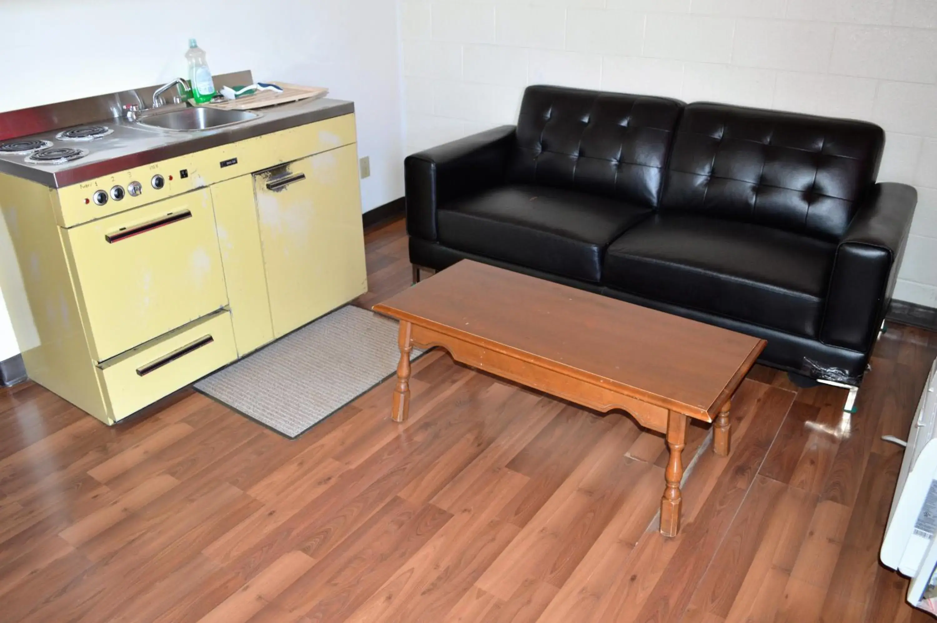 Deluxe Room in A1 Motel And Campground Deluxe Room in A1 Motel And Campground