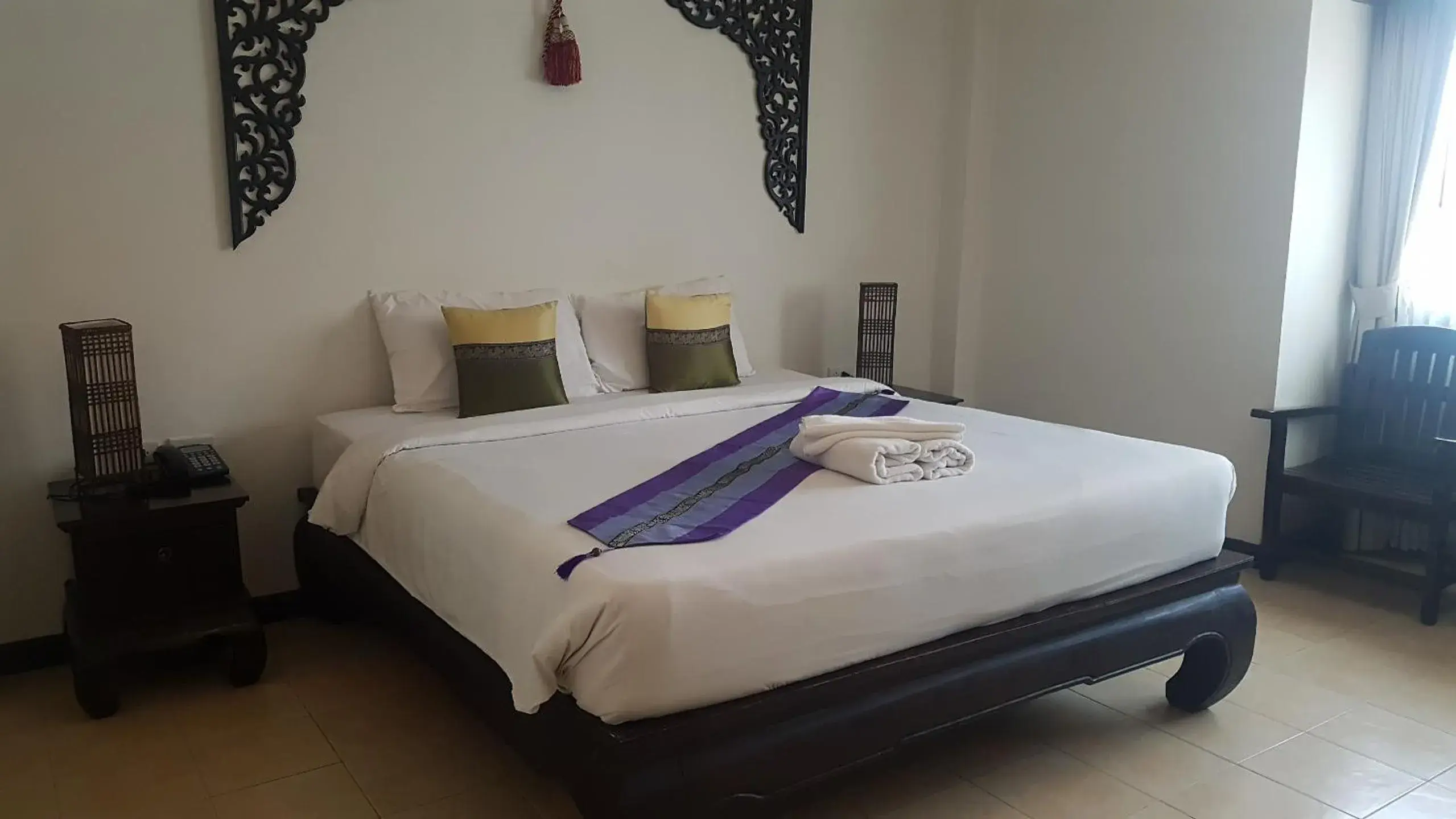 Deluxe Double Room with Pool View in Wangburapa Grand Hotel Deluxe Double Room with Pool View in Wangburapa Grand Hotel