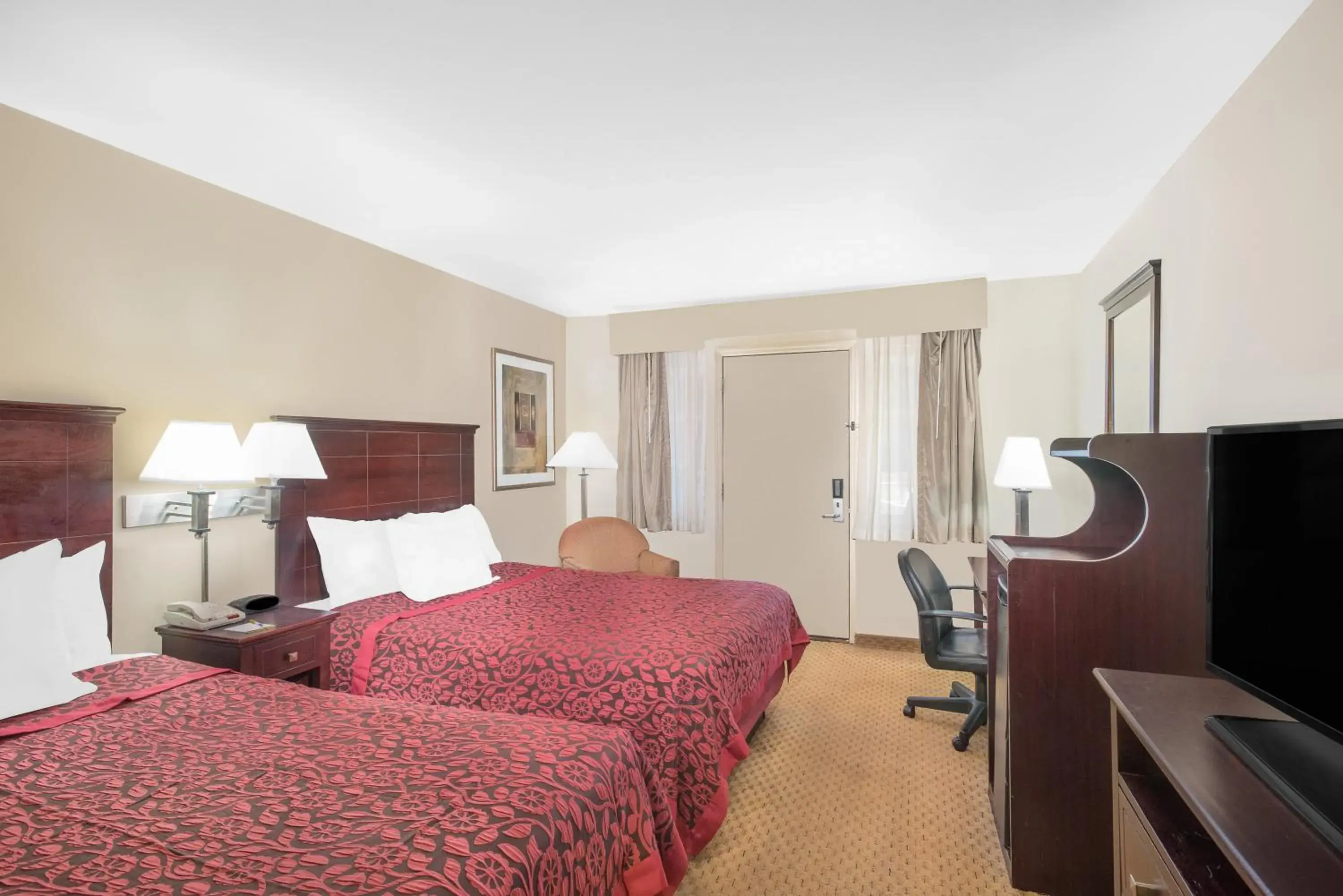 2 Double Beds, Accessible Room, Smoking in Days Inn by Wyndham Springfield/Phil.Intl Airport 2 Double Beds, Accessible Room, Smoking in Days Inn by Wyndham Springfield/Phil.Intl Airport