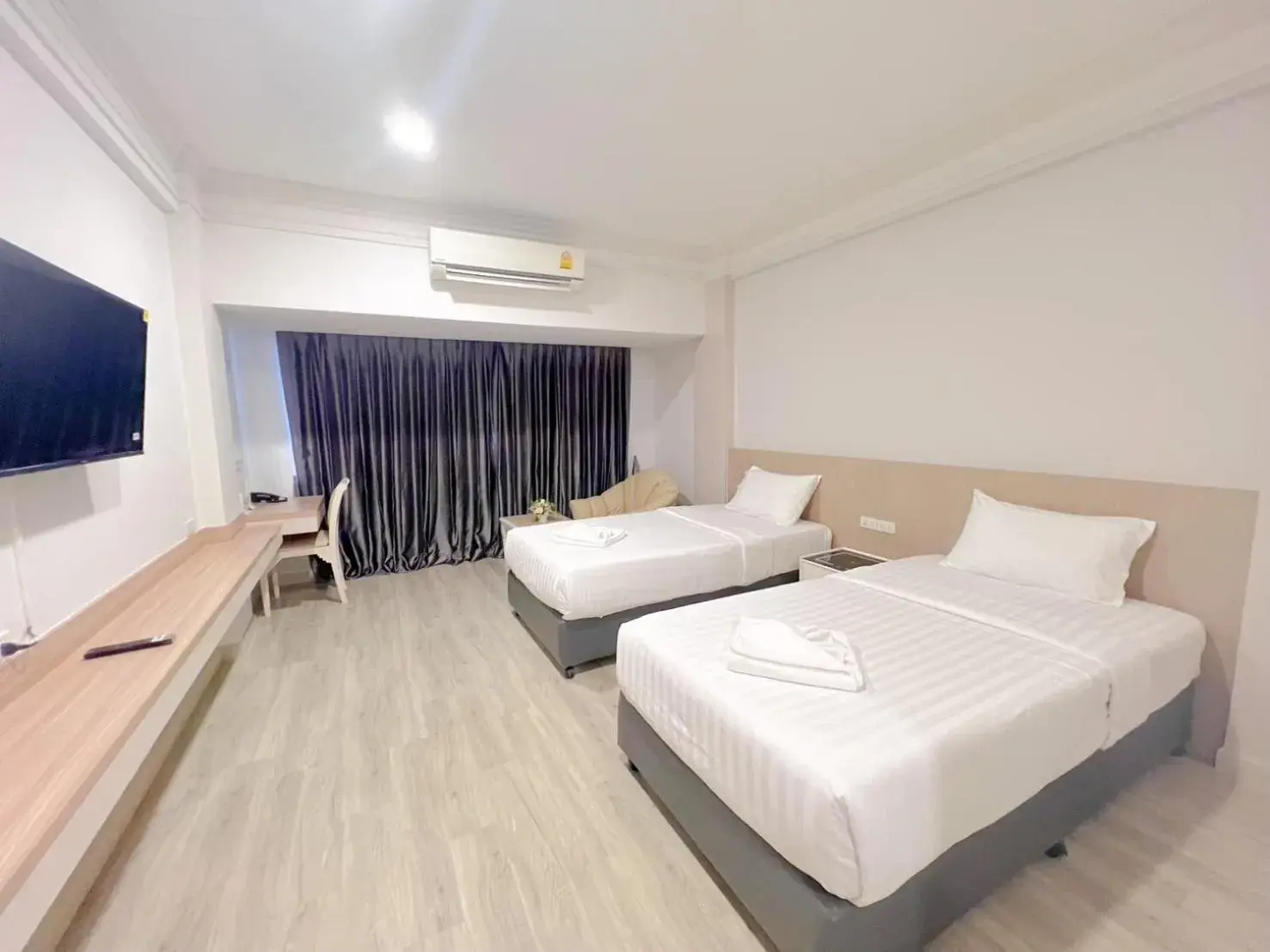 Deluxe Twin Room in The Space Hotel Chiang Rai Deluxe Twin Room in The Space Hotel Chiang Rai