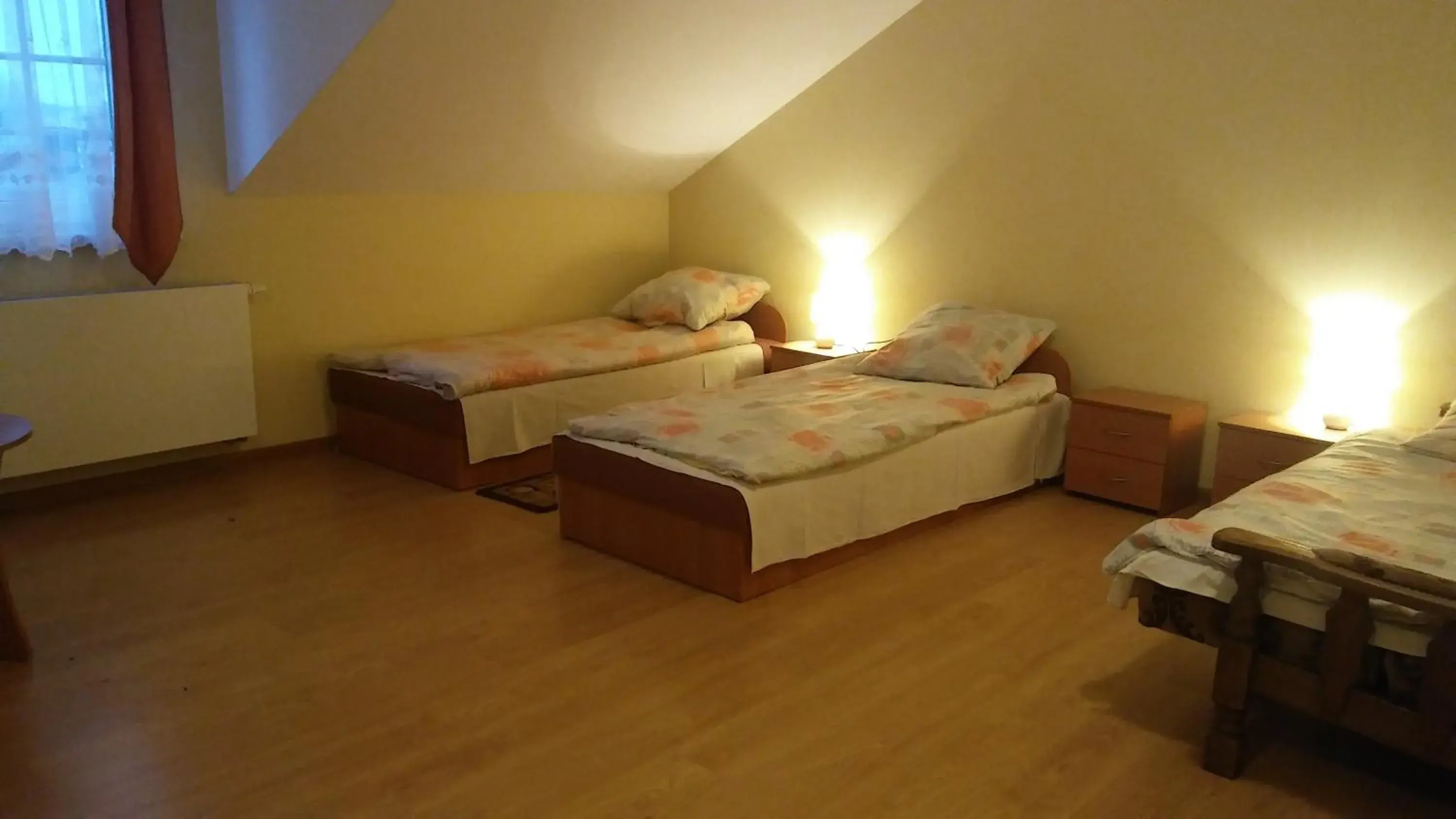 Triple Room in Hotel Fregata Triple Room in Hotel Fregata