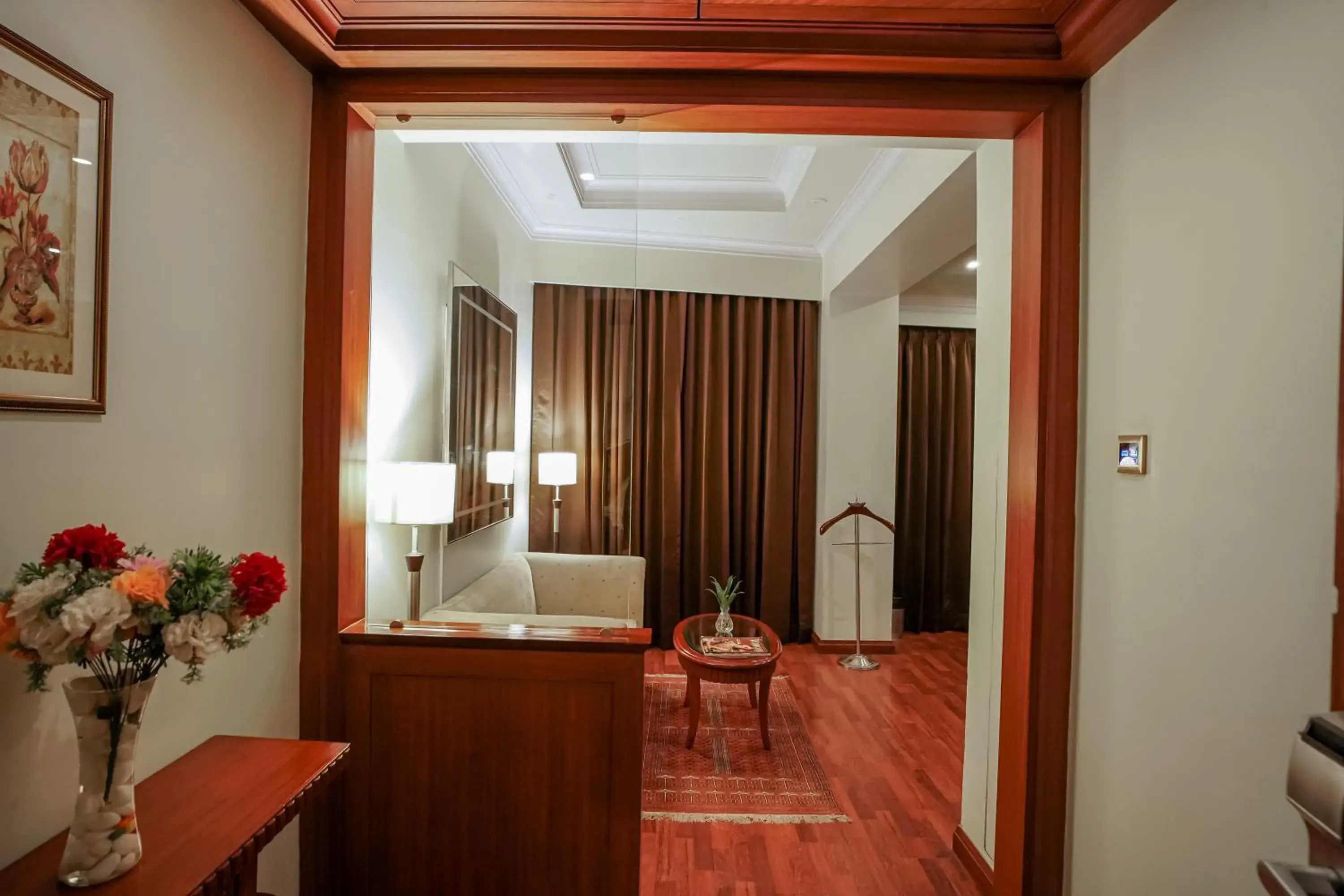 Deluxe Suite in Clarion Bella Casa at Airport Deluxe Suite in Clarion Bella Casa at Airport