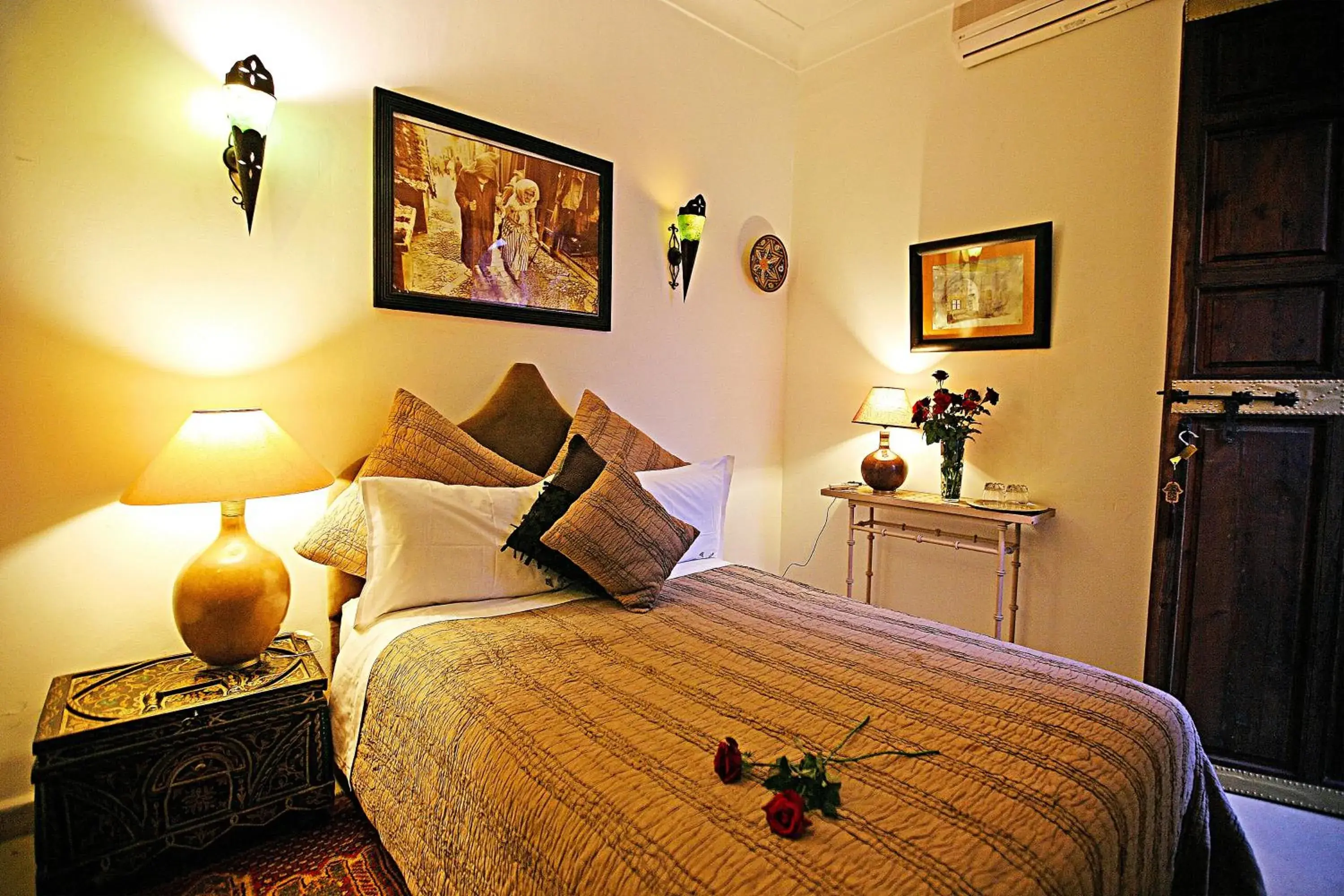 Basic Double Room in Riad Laora By La Siredrah Basic Double Room in Riad Laora By La Siredrah