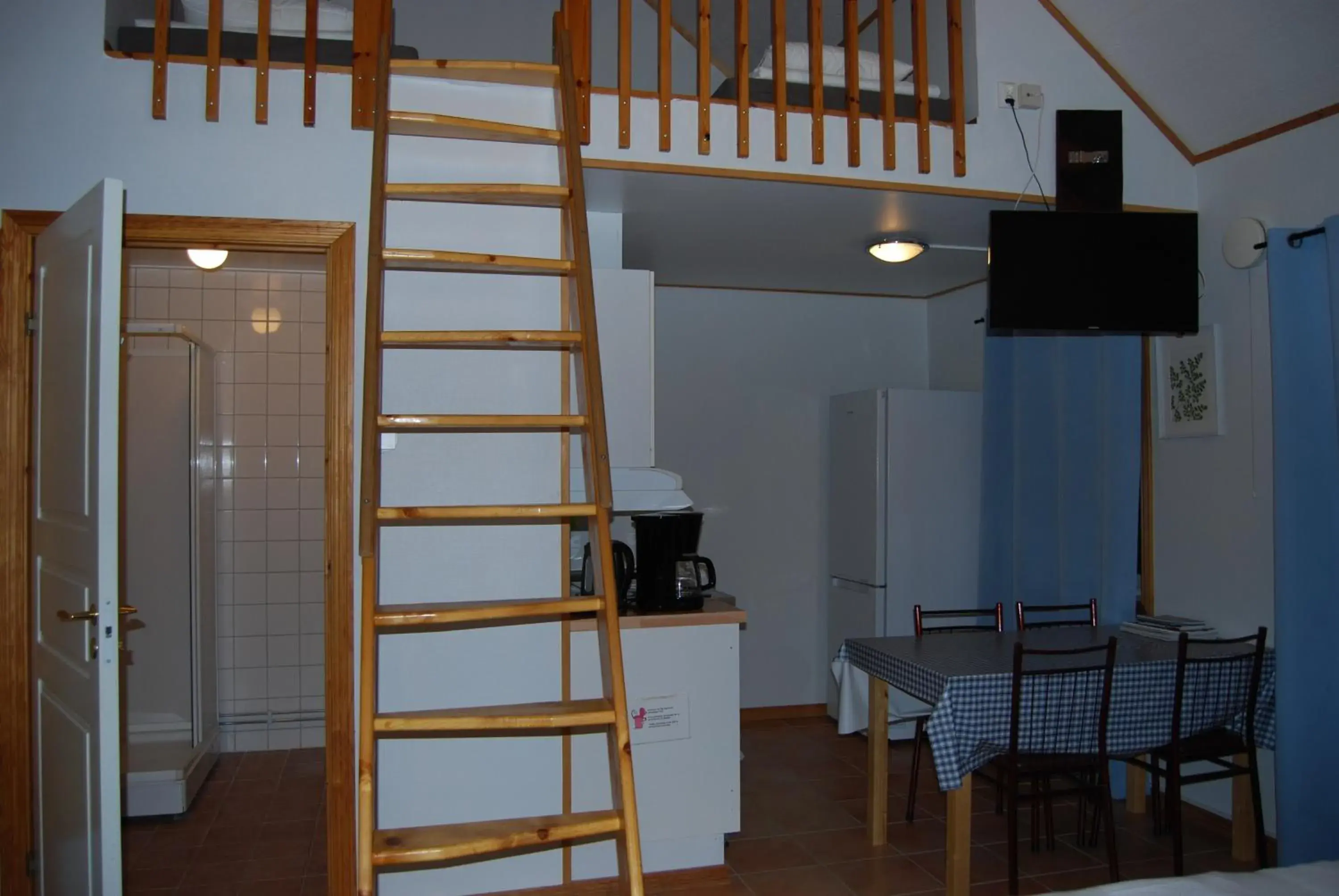 Family Room with Garden View in Mellbystrand Vandrarhem Family Room with Garden View in Mellbystrand Vandrarhem