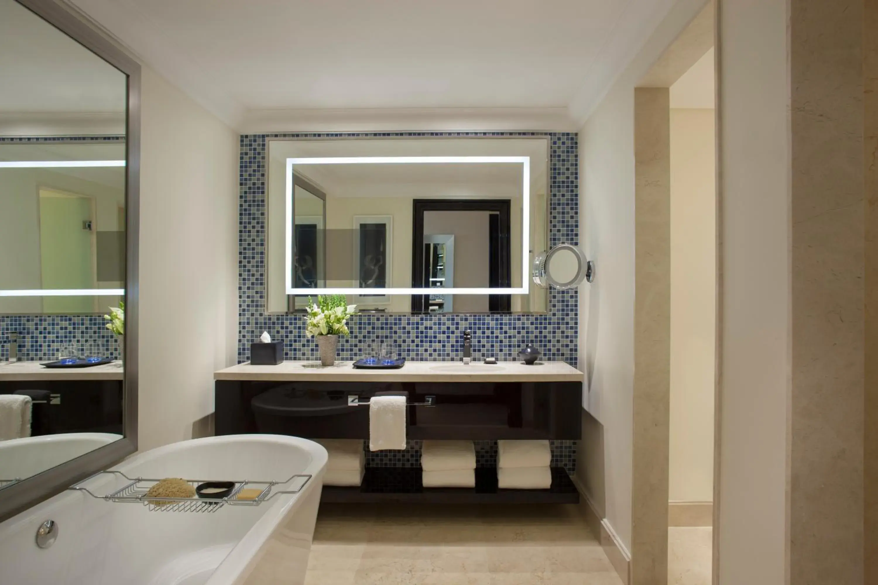 Twin Room with City View in Four Seasons Hotel Buenos Aires Twin Room with City View in Four Seasons Hotel Buenos Aires