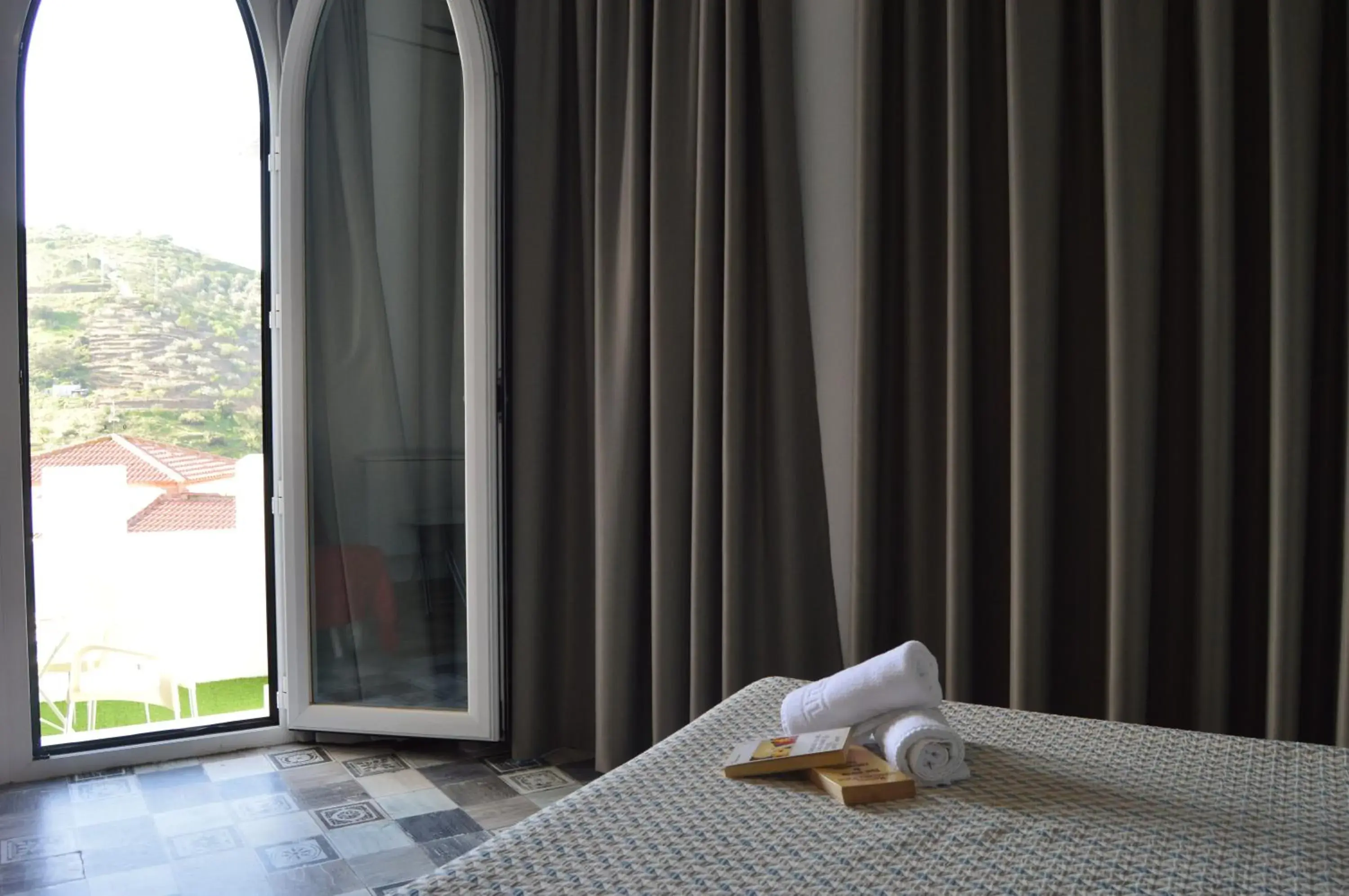 Studio with Pool View - single occupancy in Balcones de Bentomiz Studio with Pool View - single occupancy in Balcones de Bentomiz