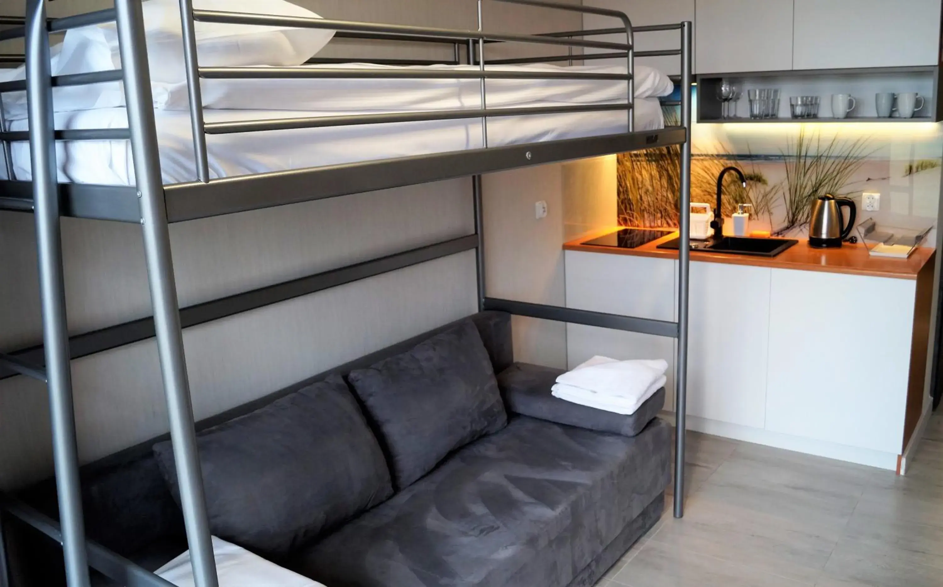 Standard Triple Studio in Sea Power Residence Jastrzębia Góra Standard Triple Studio in Sea Power Residence Jastrzębia Góra