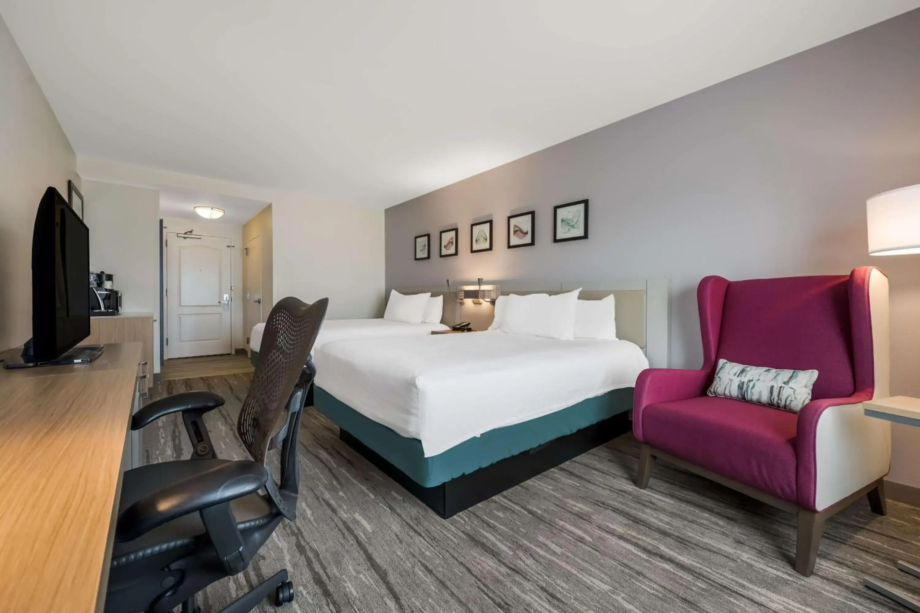 Queen Room with Two Queen Beds in Hilton Garden Inn Rockford Queen Room with Two Queen Beds in Hilton Garden Inn Rockford