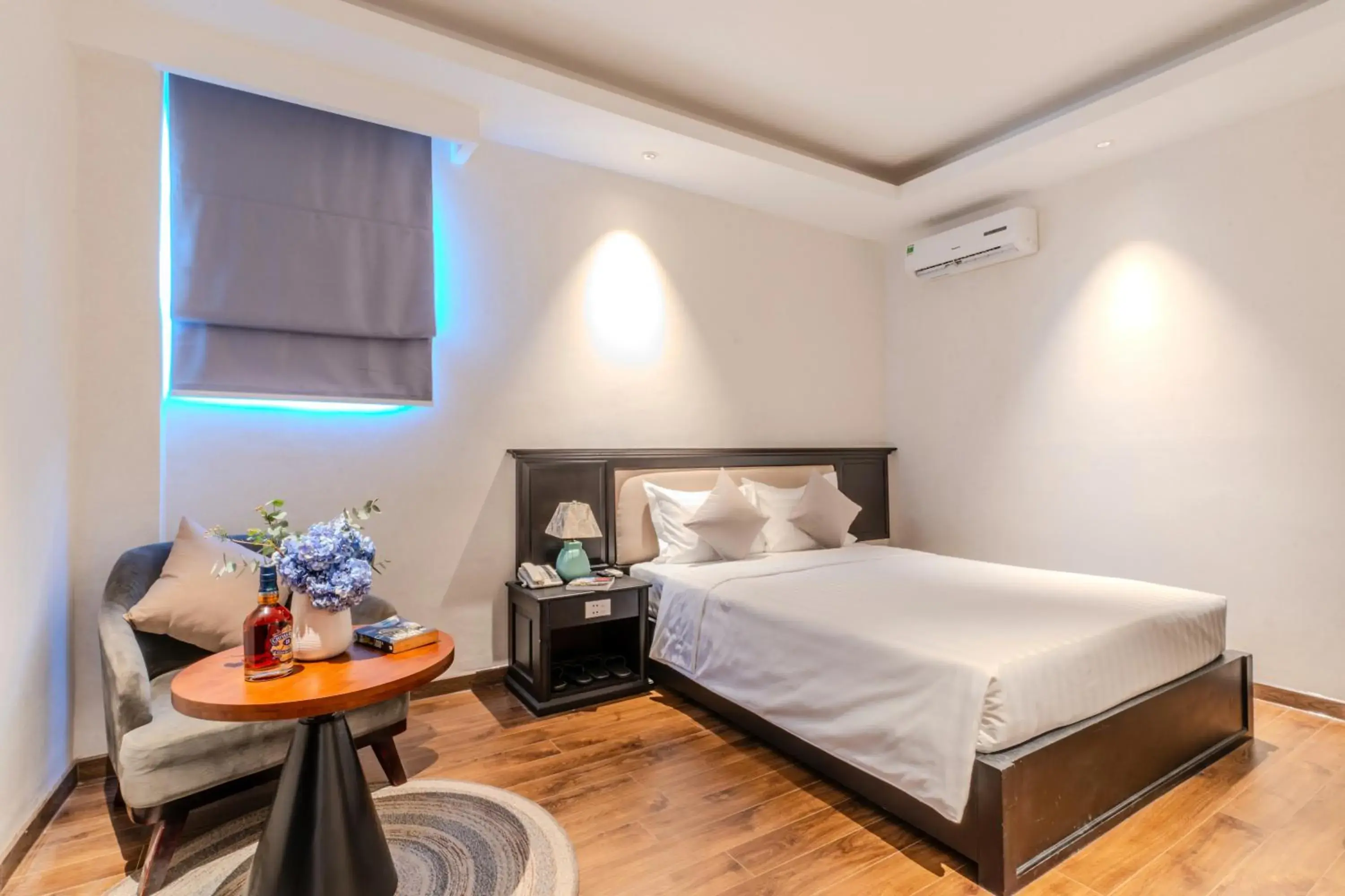 Deluxe Queen Room in Cosmo Park Hotel Deluxe Queen Room in Cosmo Park Hotel