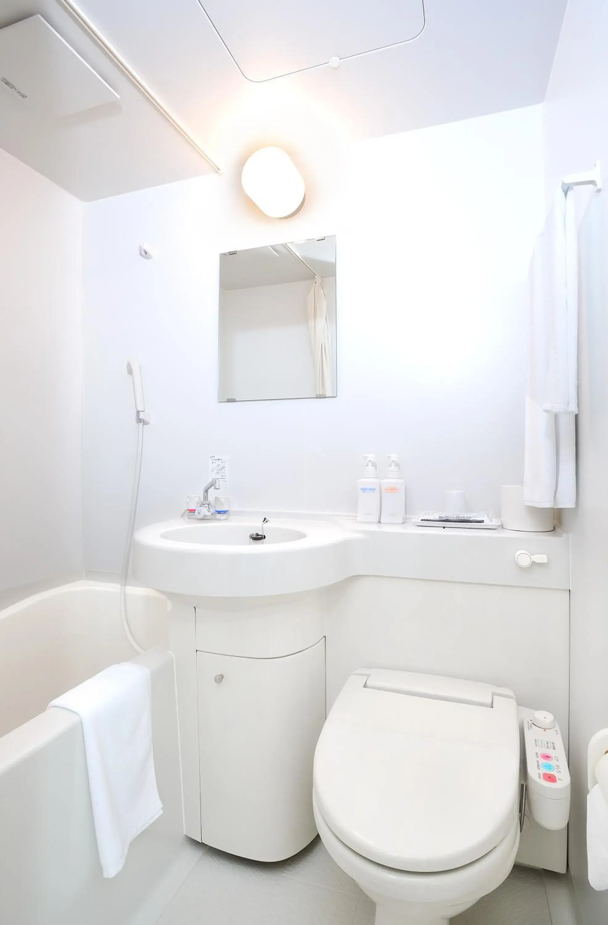 Double Room with Small Double Bed and Private Bathroom - single occupancy - Non-Smoking in Sunstay Kaseda Double Room with Small Double Bed and Private Bathroom - single occupancy - Non-Smoking in Sunstay Kaseda