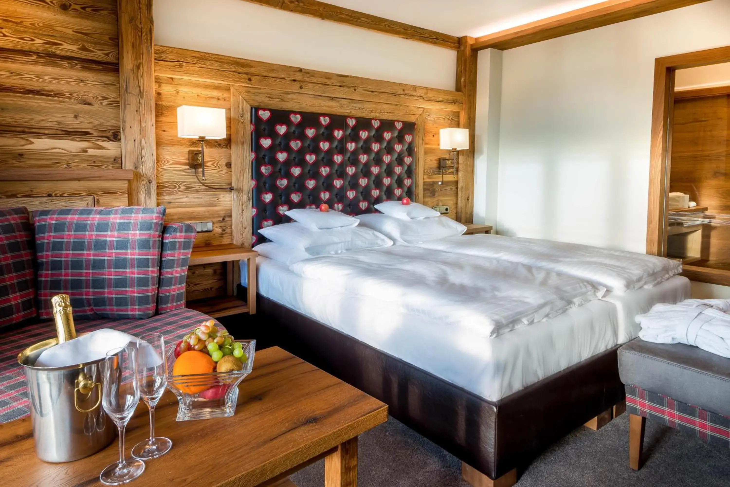 Deluxe Double Room in Natur- & Wellnesshotel Brunner Hof Deluxe Double Room in Natur- & Wellnesshotel Brunner Hof