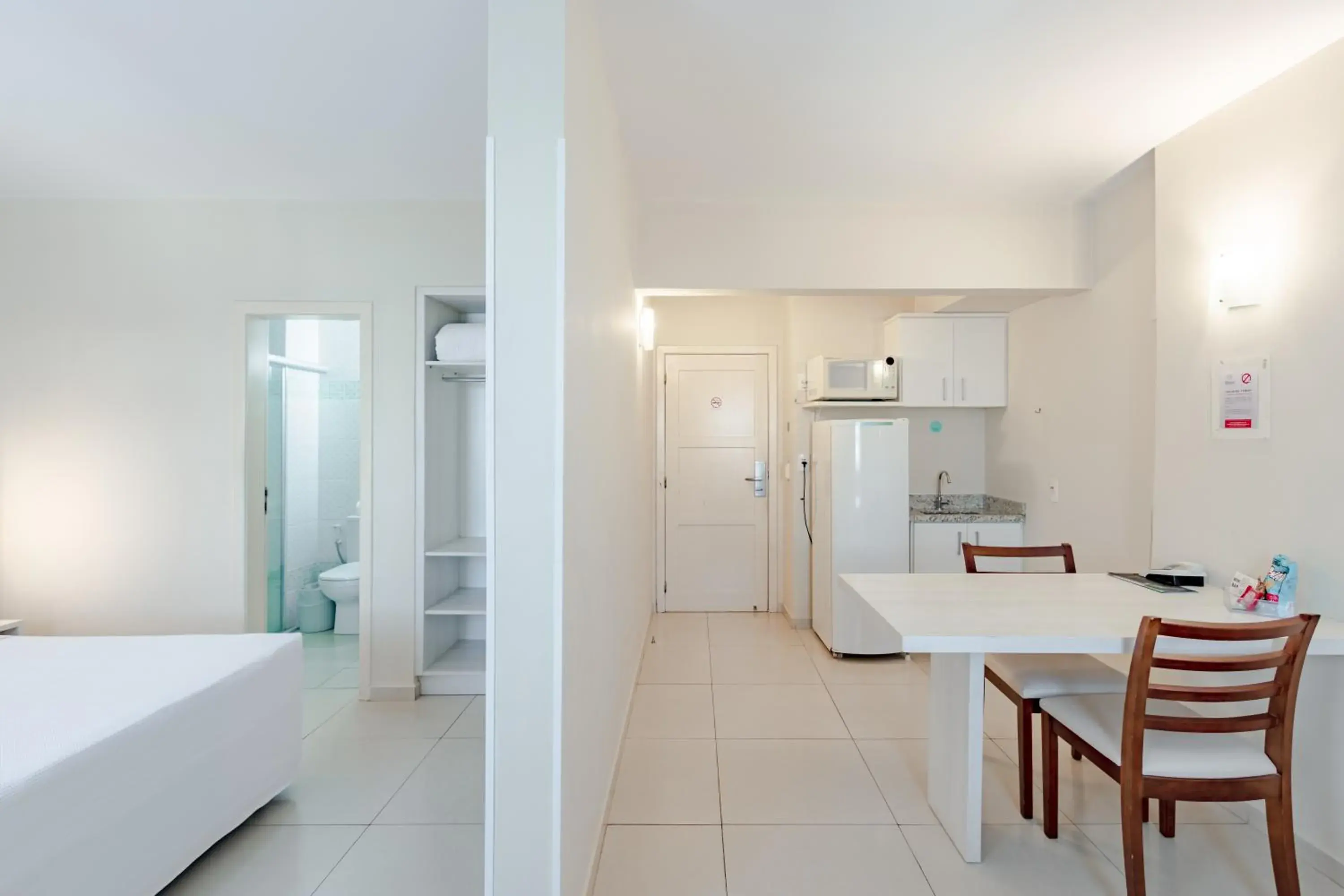 Flat in Bristol Sabrina Hotel de Charme Joinville Flat in Bristol Sabrina Hotel de Charme Joinville