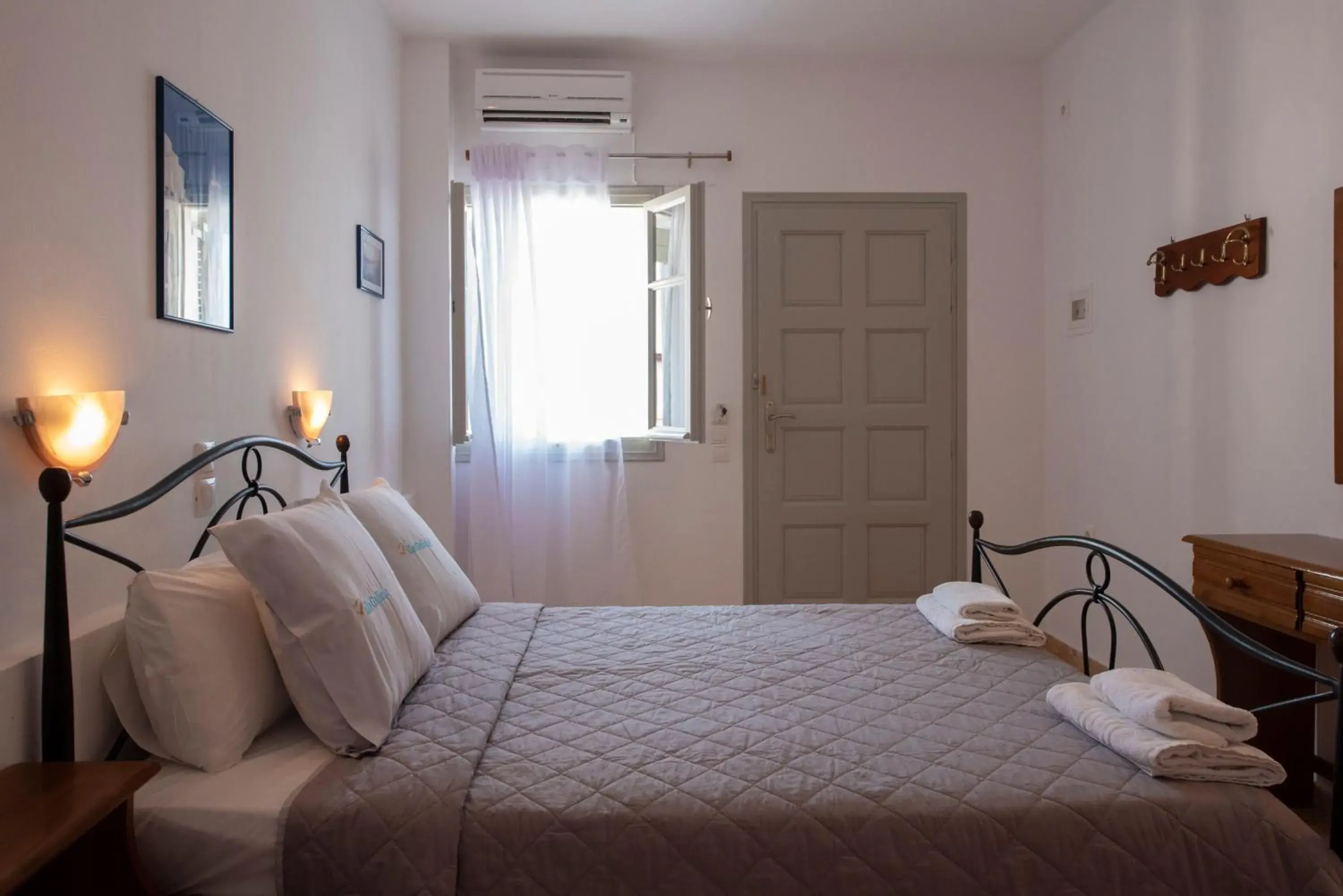 Double Room with Sea View in Villa Galinia Double Room with Sea View in Villa Galinia