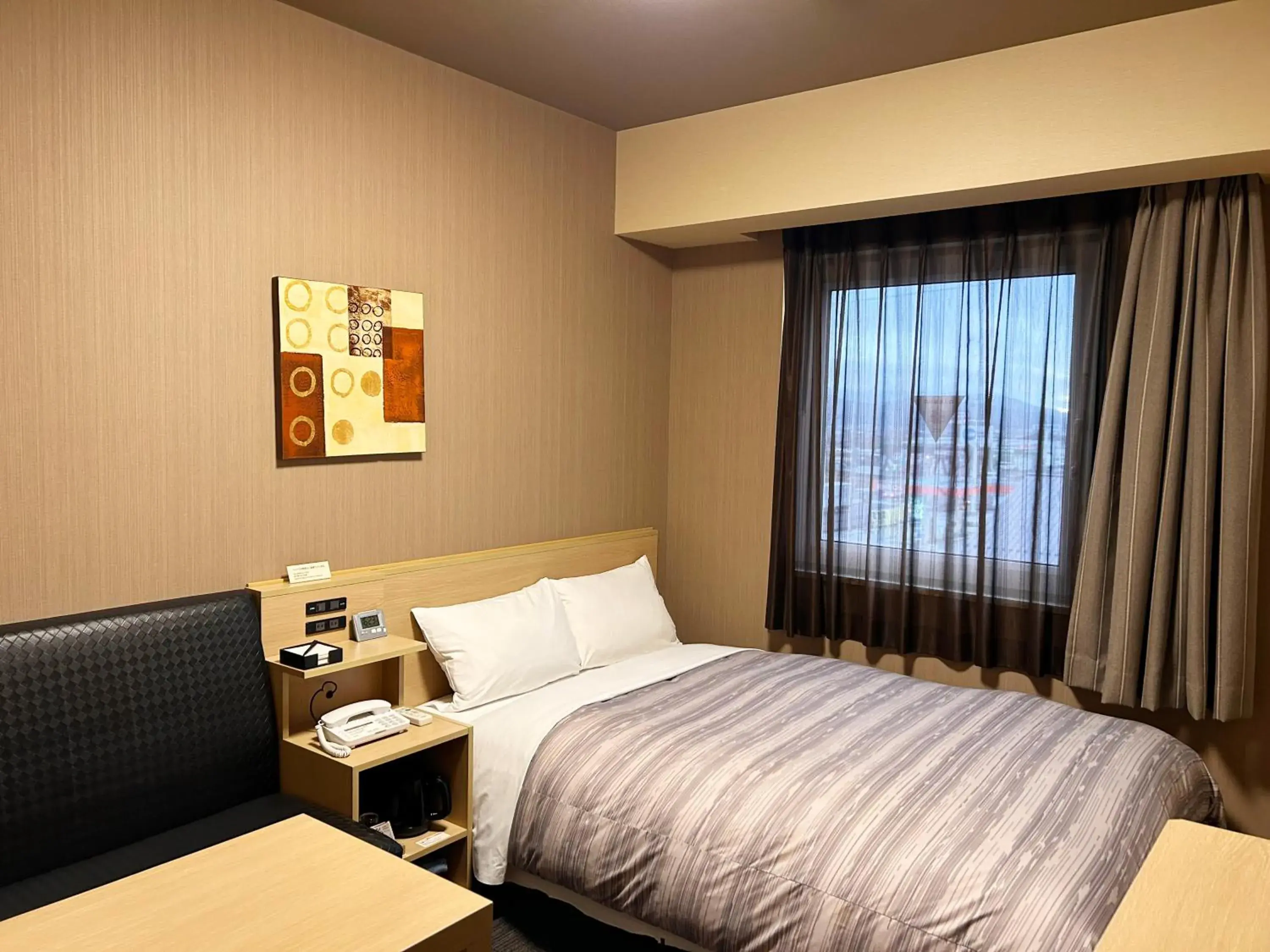 Double Room with Small Double Bed - Smoking in Hotel Route-Inn Koka Minakuchi -Kokudo 1 gou- Double Room with Small Double Bed - Smoking in Hotel Route-Inn Koka Minakuchi -Kokudo 1 gou-