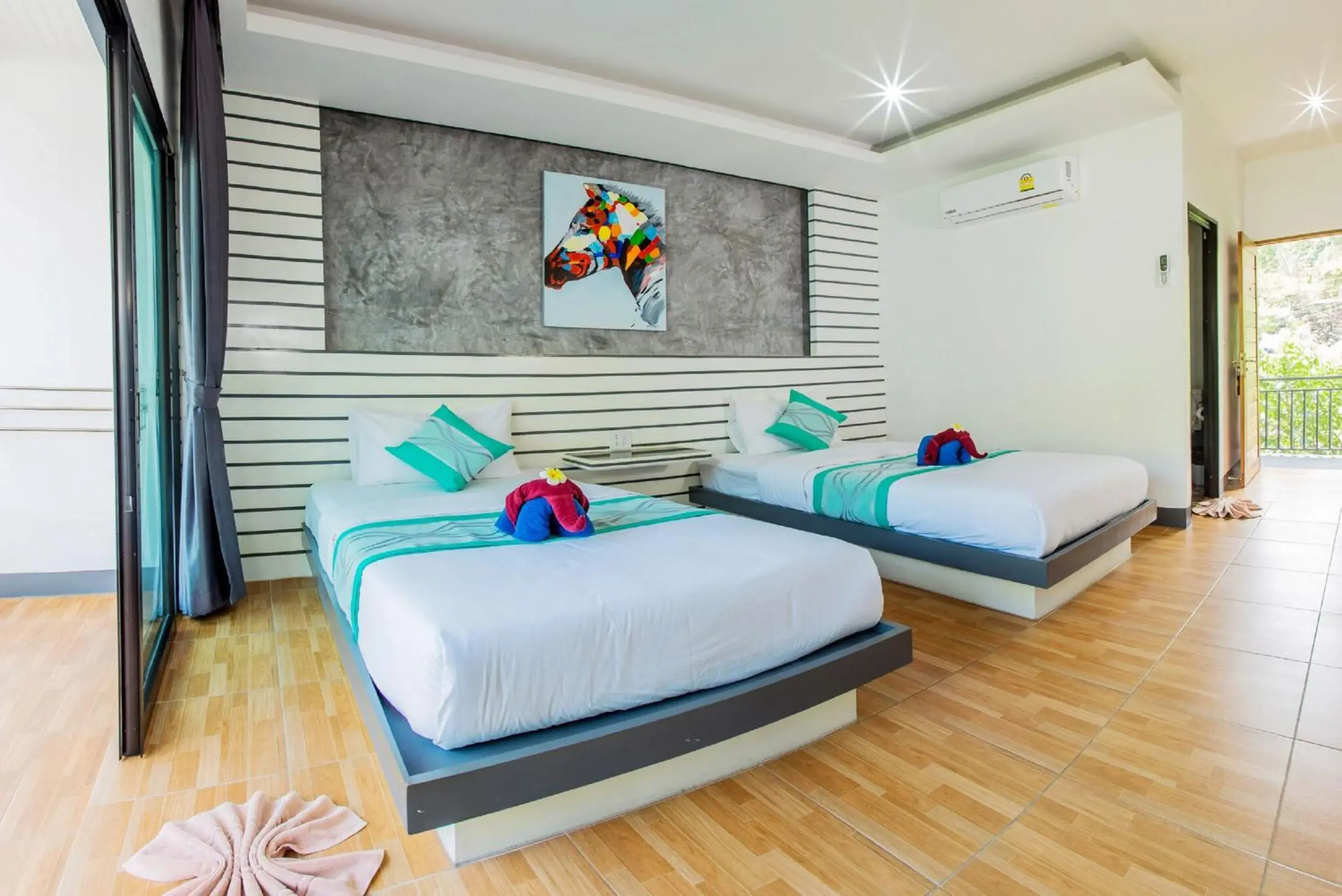 Superior Twin Room in The Ozo Kohtao Superior Twin Room in The Ozo Kohtao