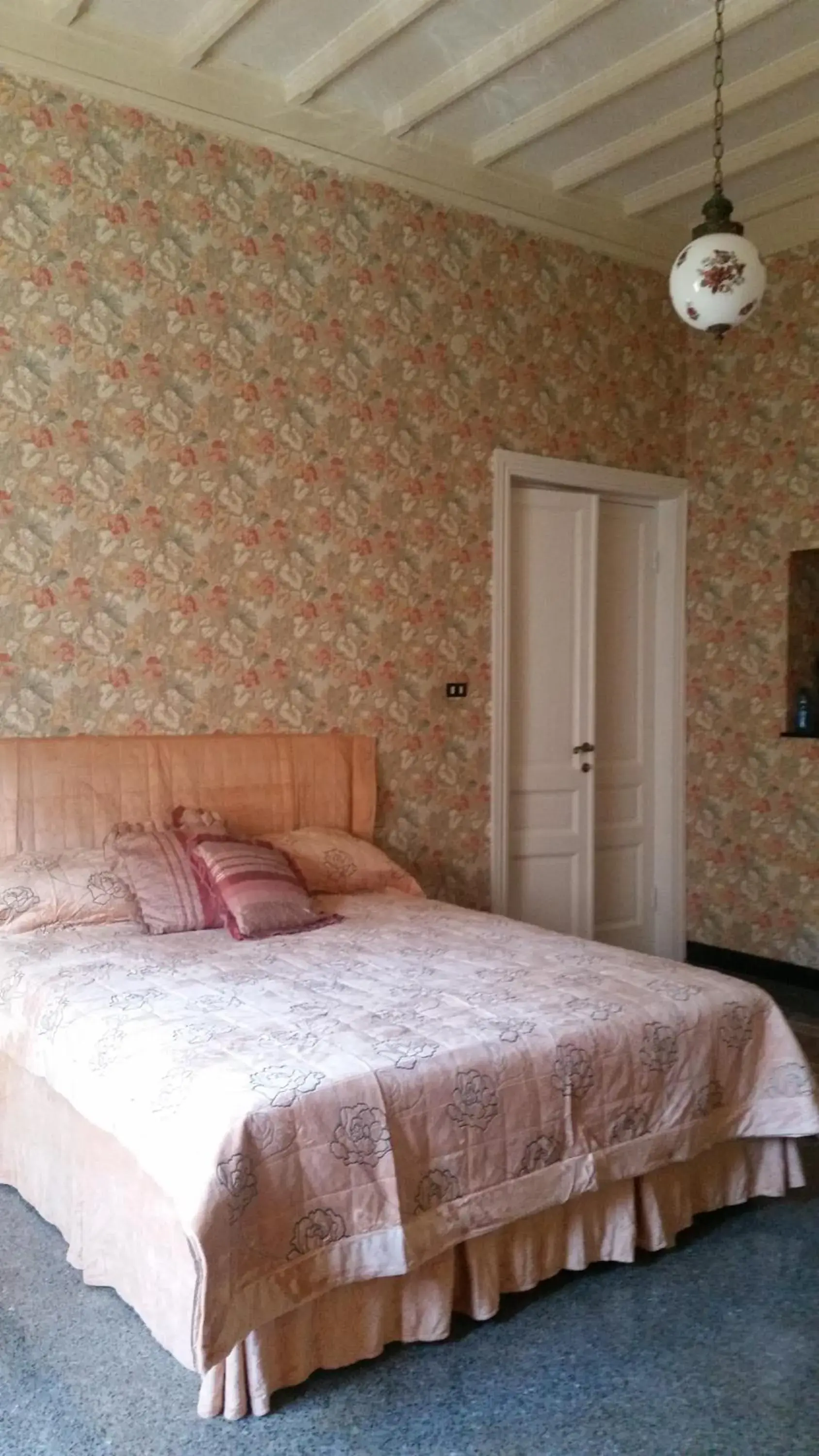 Triple Room with Private Bathroom - single occupancy in MyDre@mSavona Triple Room with Private Bathroom - single occupancy in MyDre@mSavona