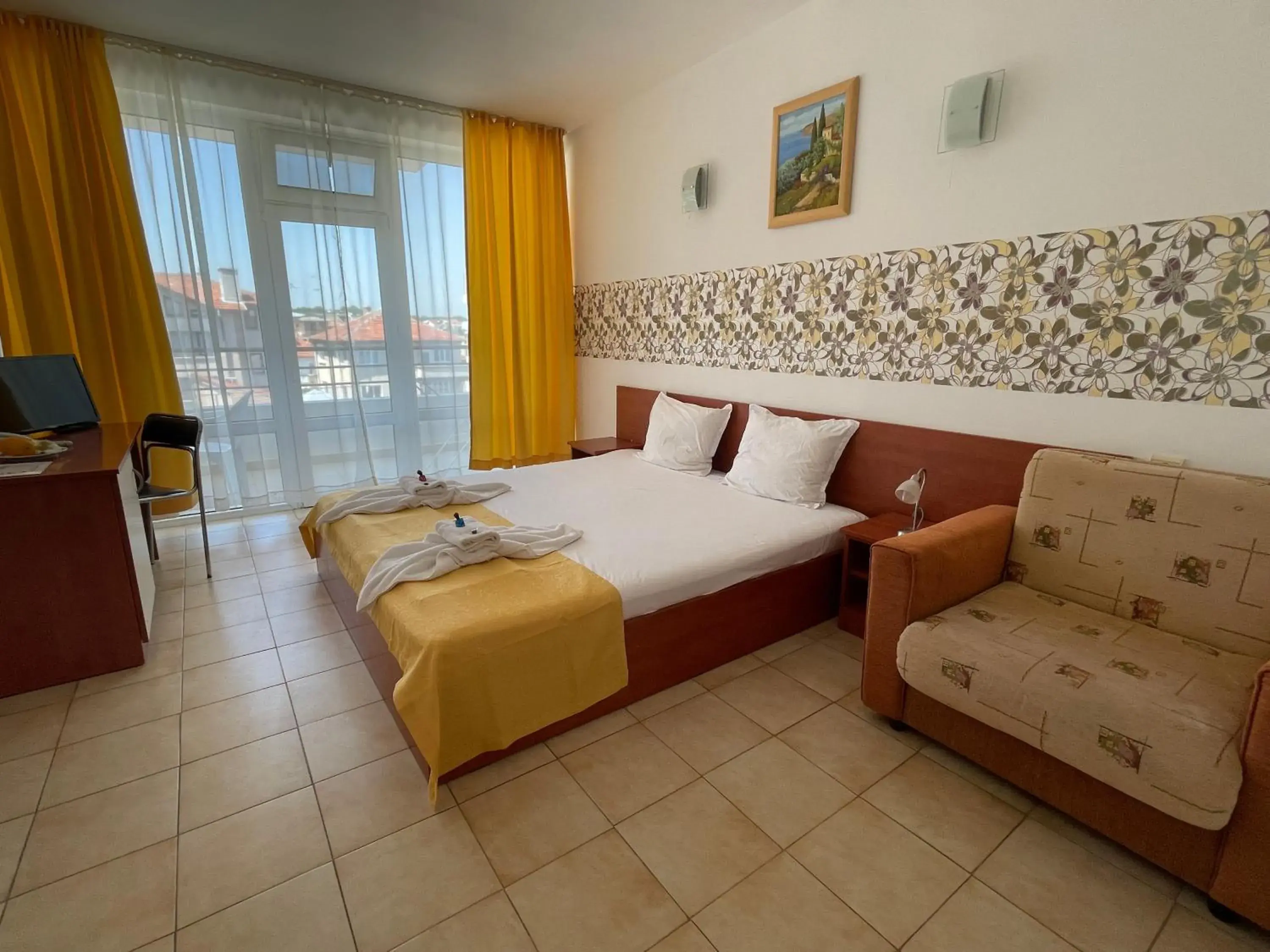 Double or Twin Room with Balcony in Hotel Onyx Double or Twin Room with Balcony in Hotel Onyx