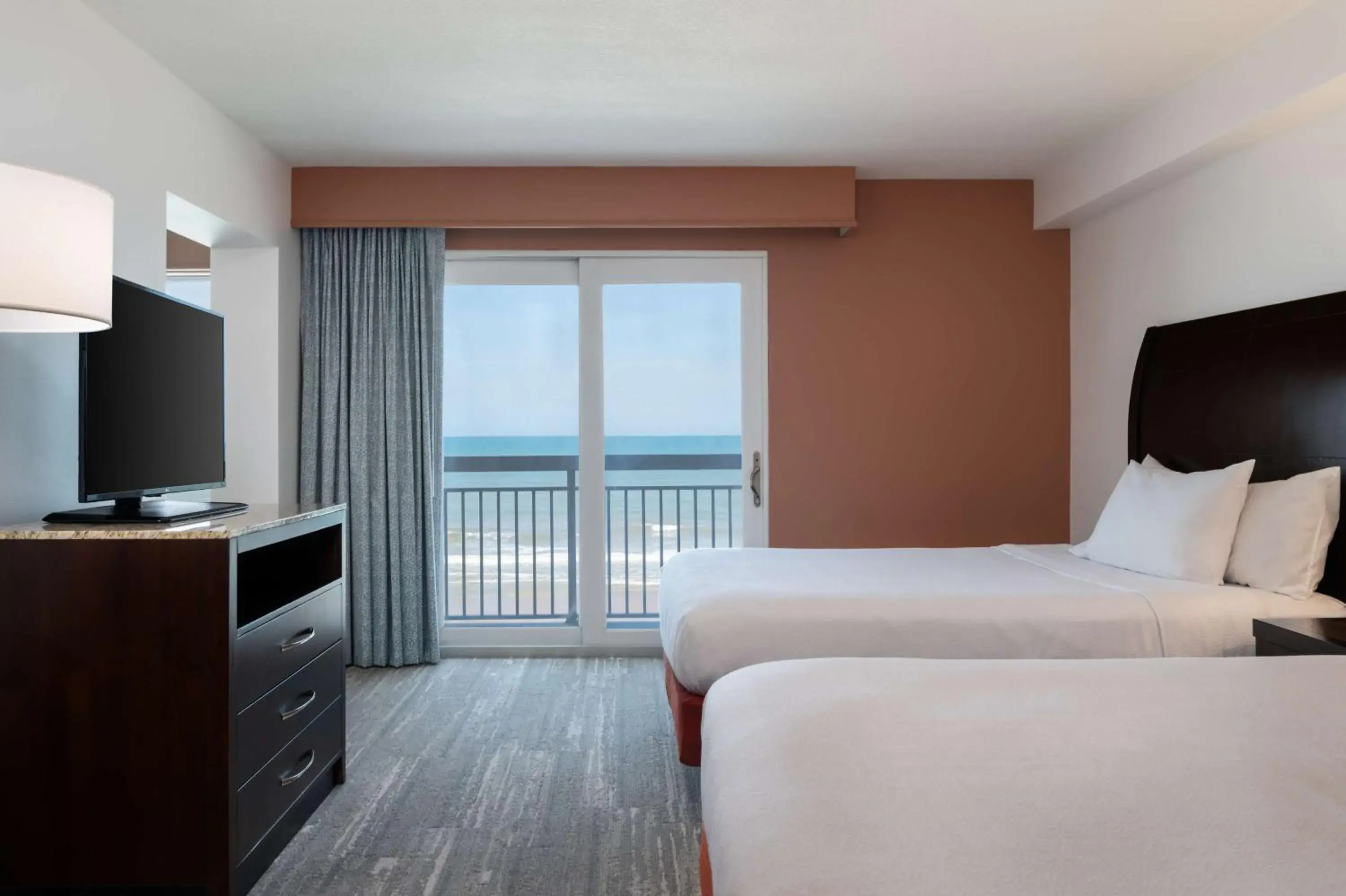 Deluxe Queen Room with Two Queen Beds and Balcony with Ocean-Front View in Hilton Garden Inn Daytona Beach Oceanfront Deluxe Queen Room with Two Queen Beds and Balcony with Ocean-Front View in Hilton Garden Inn Daytona Beach Oceanfront