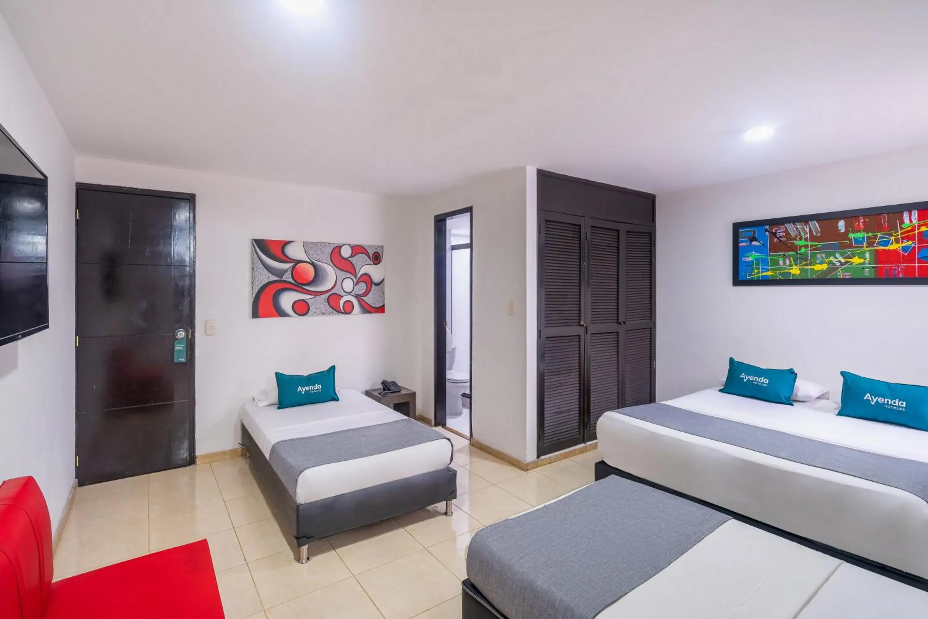 Quadruple Room - single occupancy in Hotel Casa Blanca Laureles Quadruple Room - single occupancy in Hotel Casa Blanca Laureles